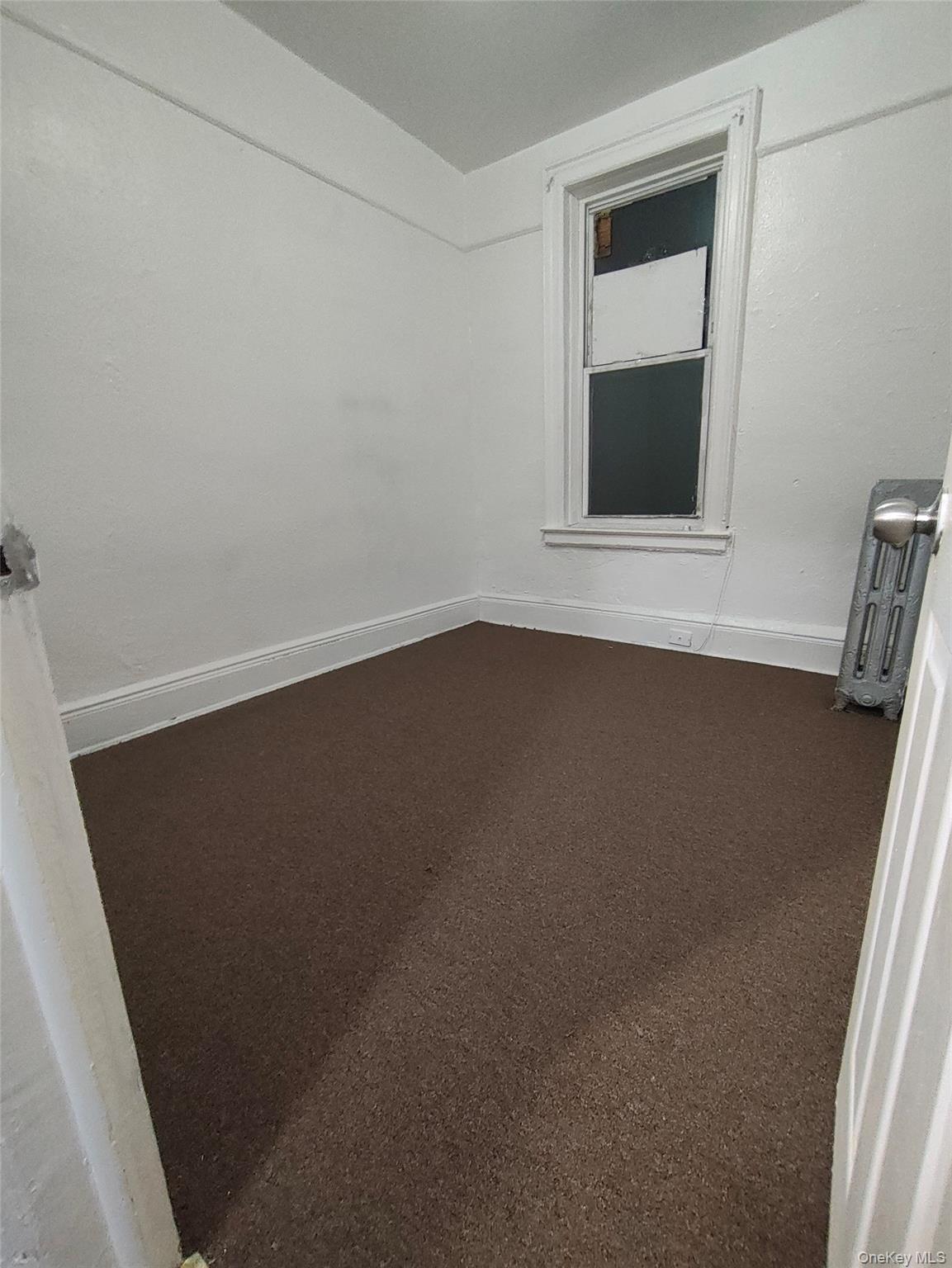 106-47 Union Hall Street 2nd Flr Property Photo 3