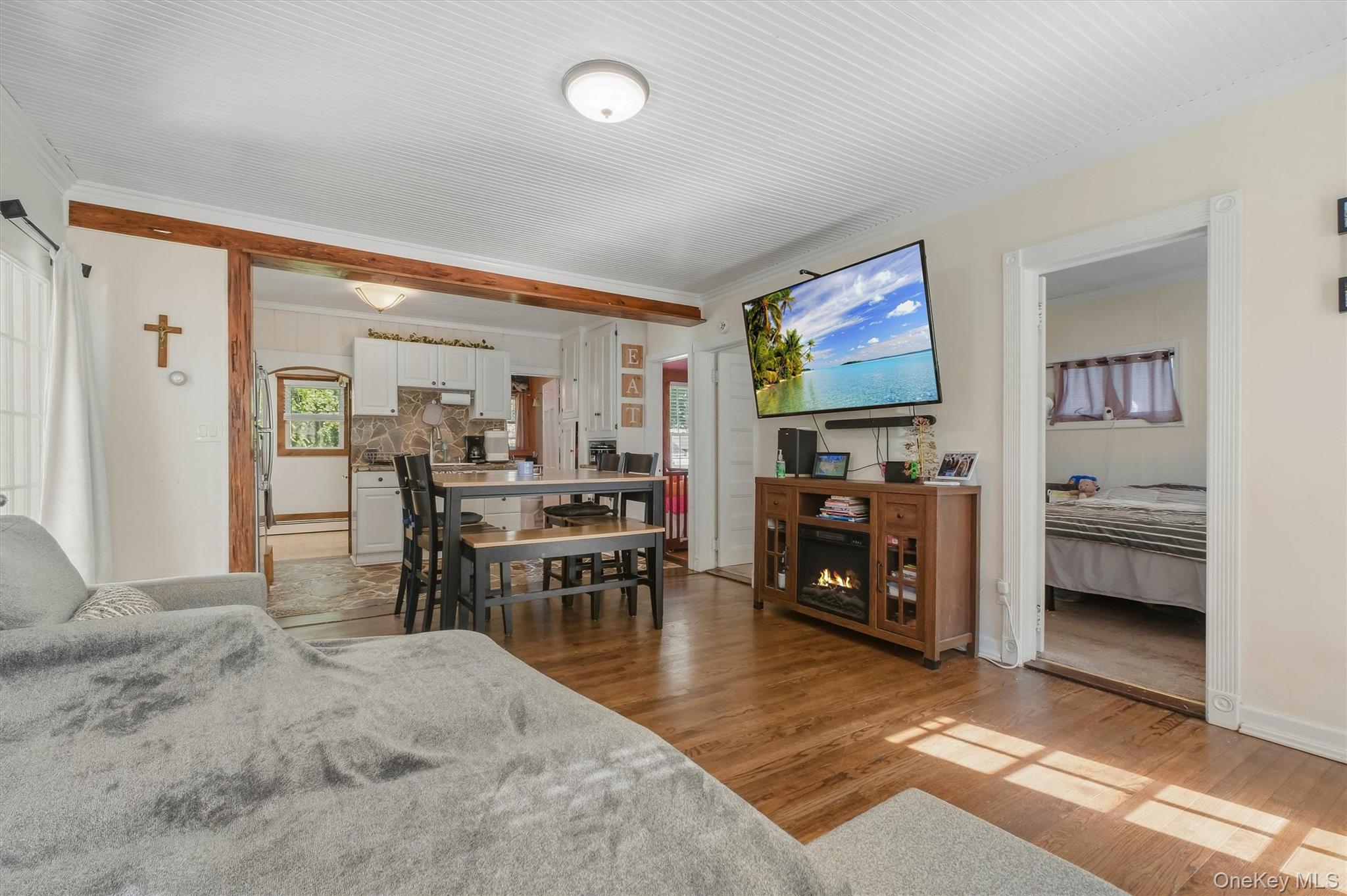 8 Huntington Road Property Photo 10