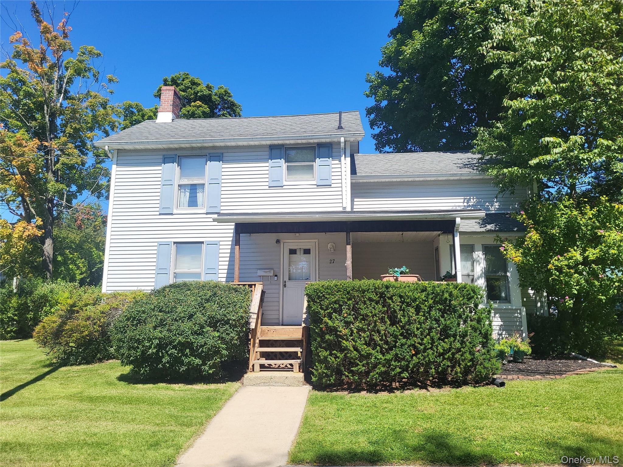 27 Ash Street Property Photo 2