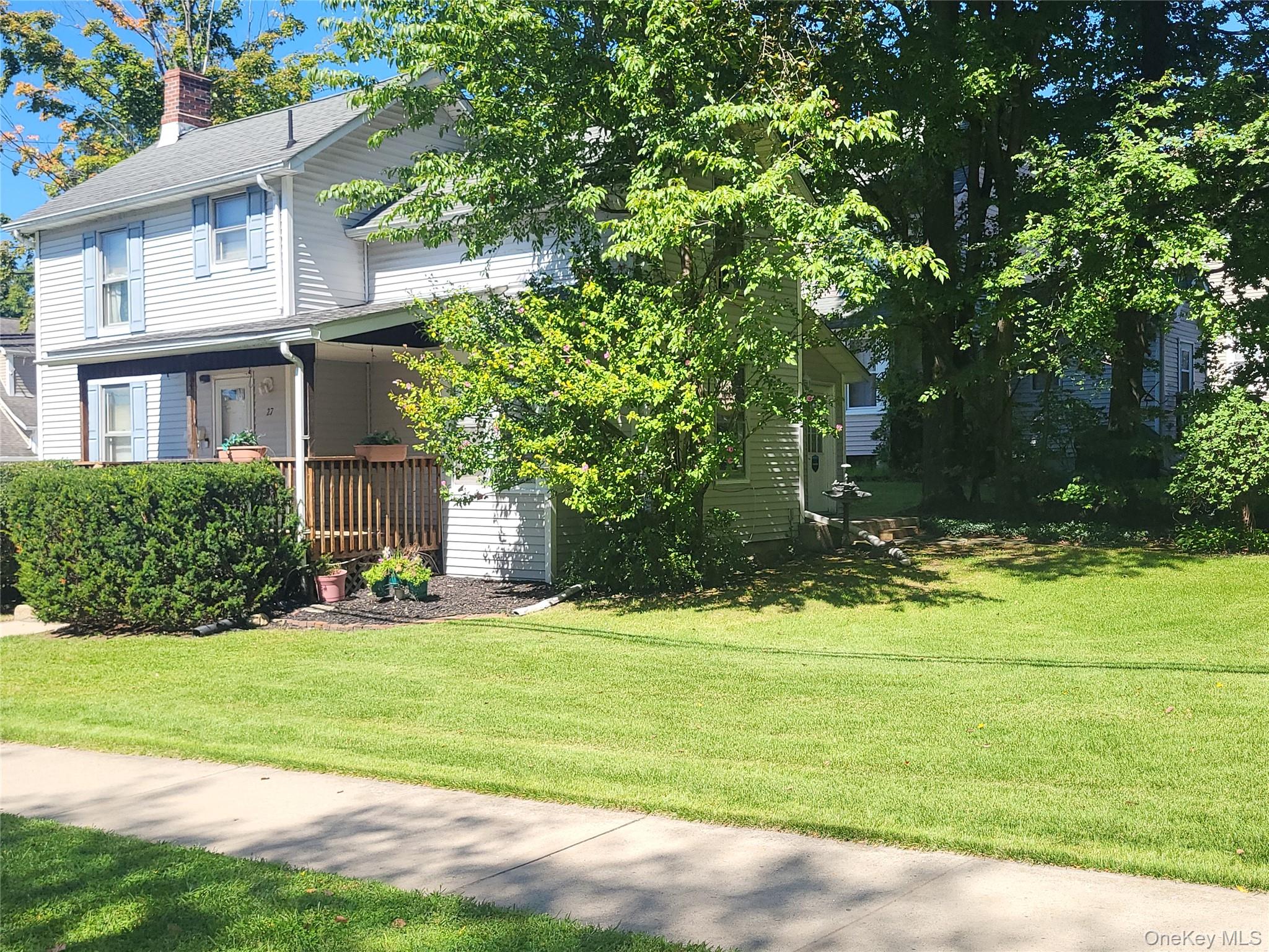27 Ash Street Property Photo 5