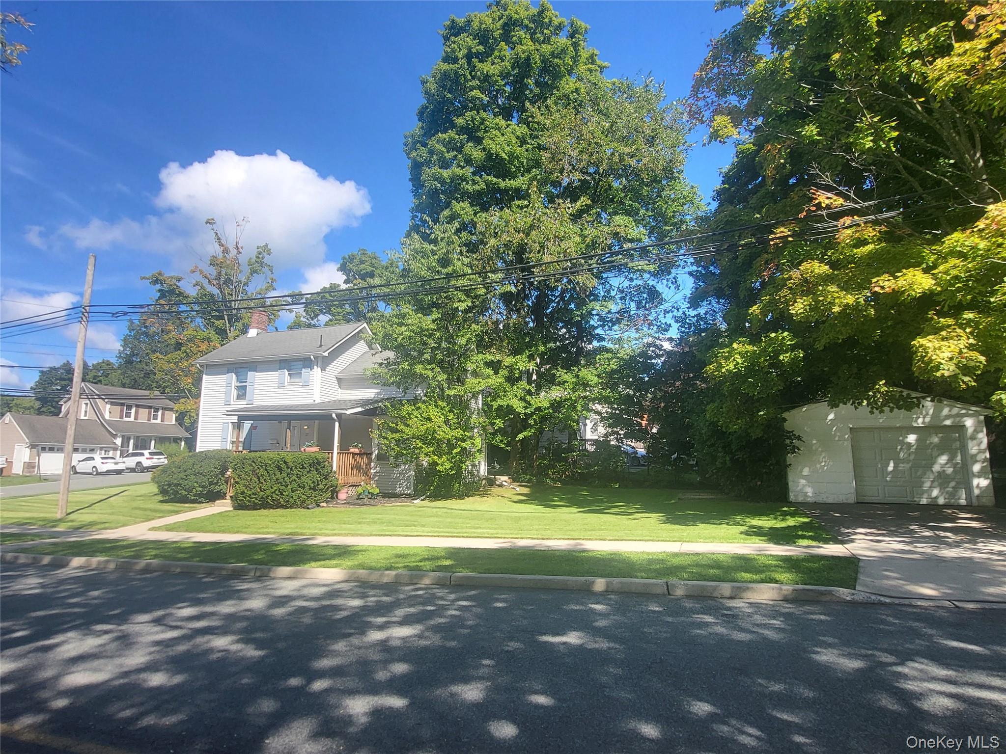 27 Ash Street Property Photo 9