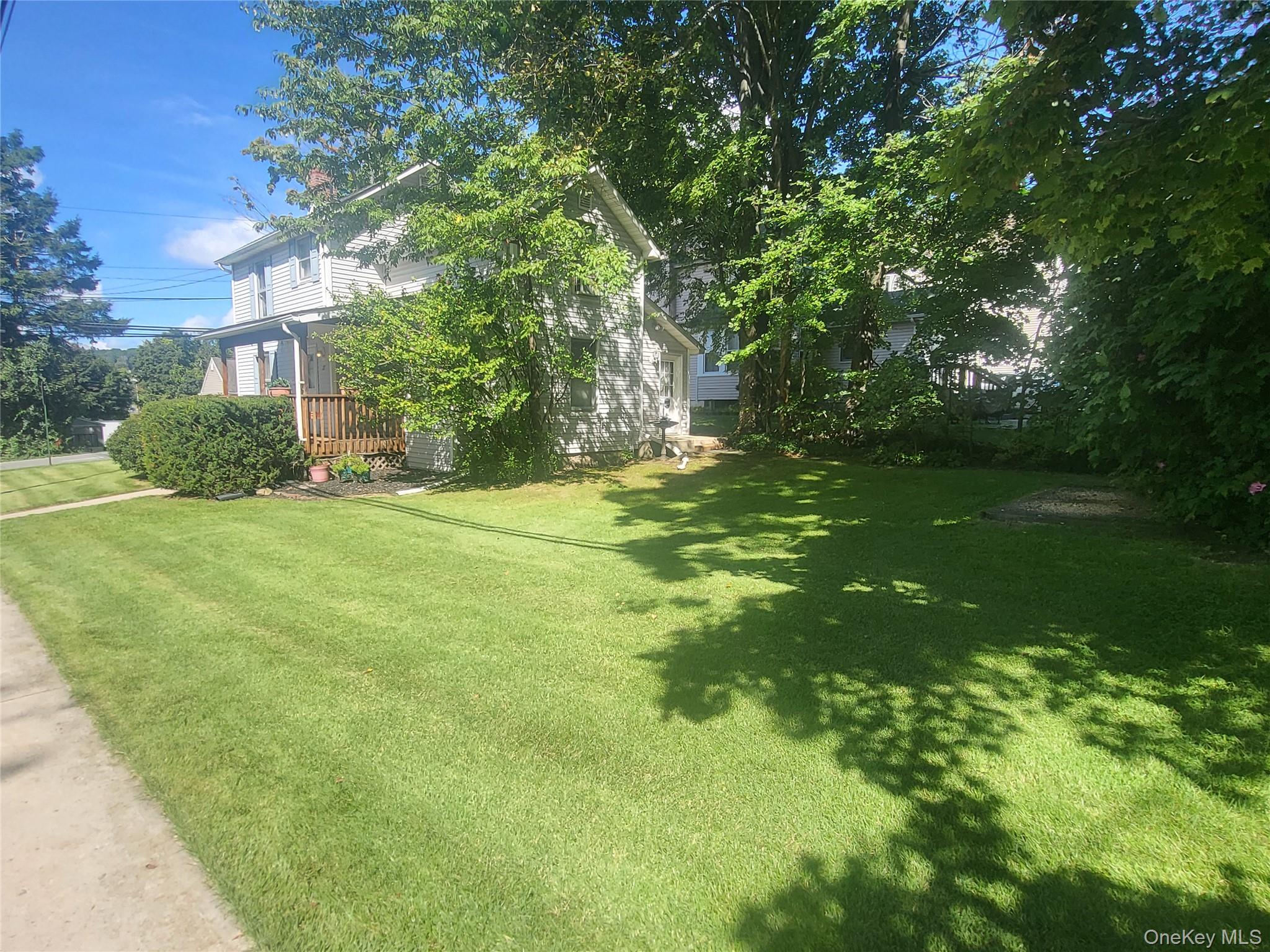 27 Ash Street Property Photo 10