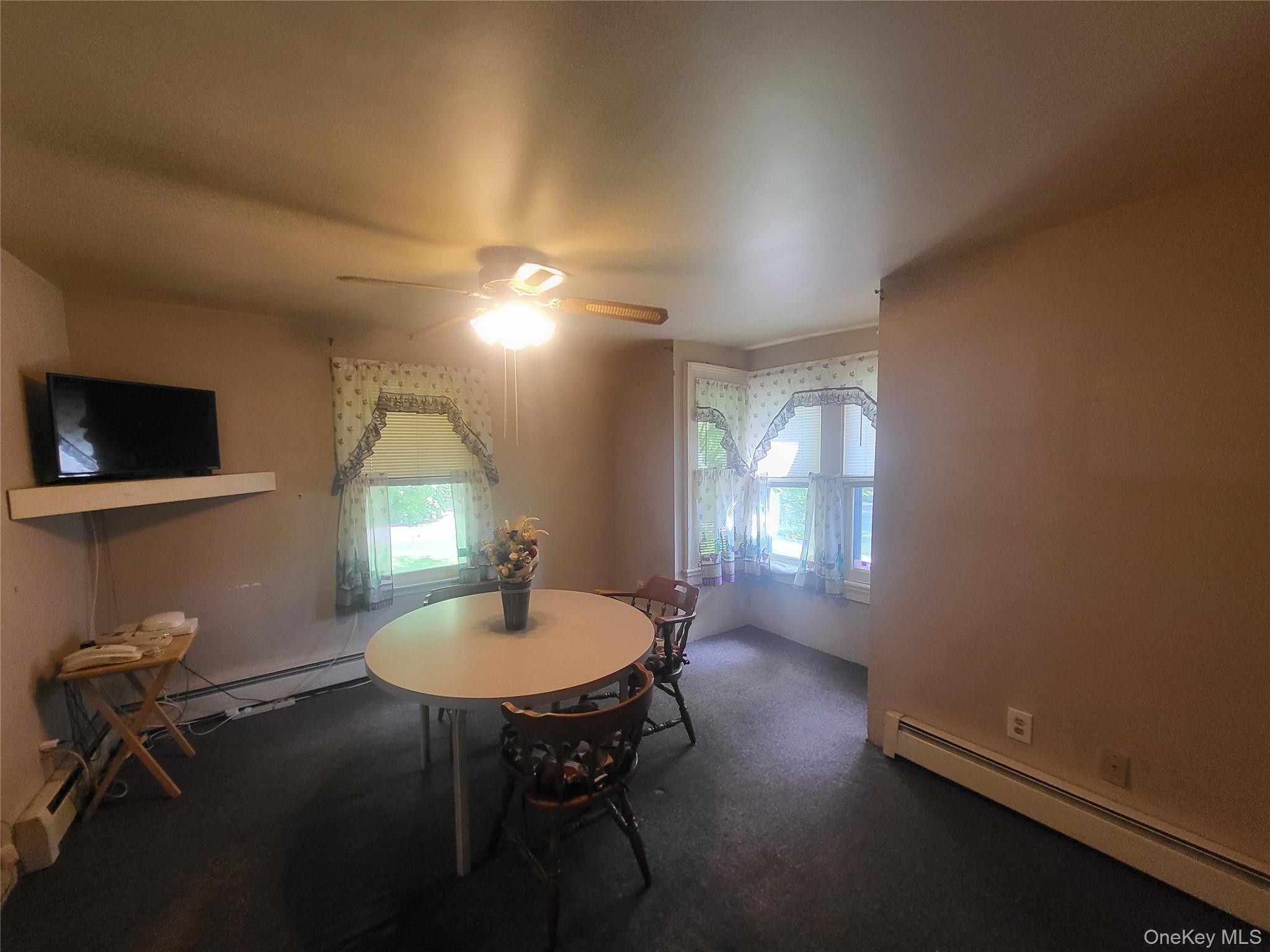 27 Ash Street Property Photo 19