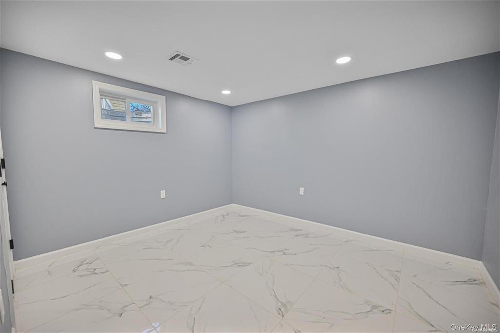 253 Meyer Avenue Property Photo 22