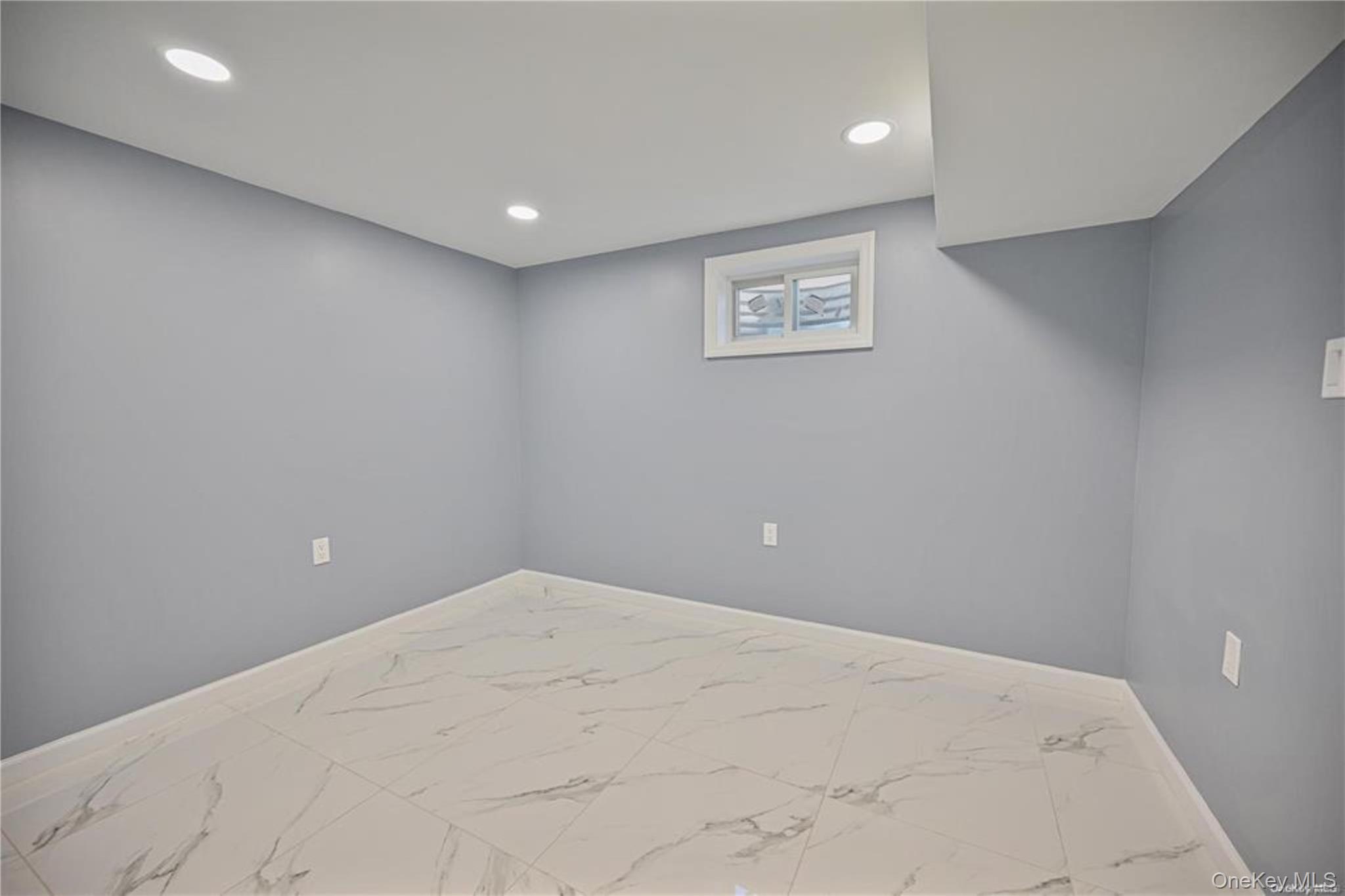 253 Meyer Avenue Property Photo 23