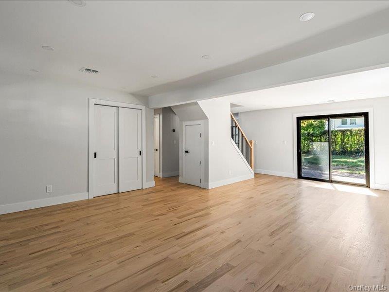 6 Slocum Avenue Property Photo 4