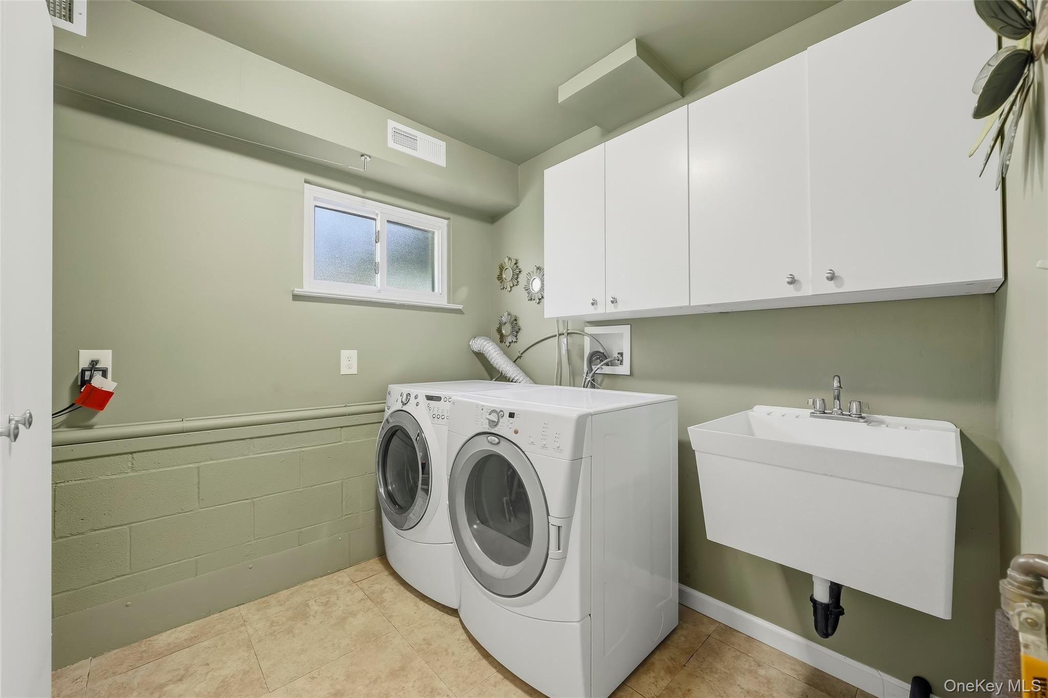 6 Liberty Court Property Photo 22