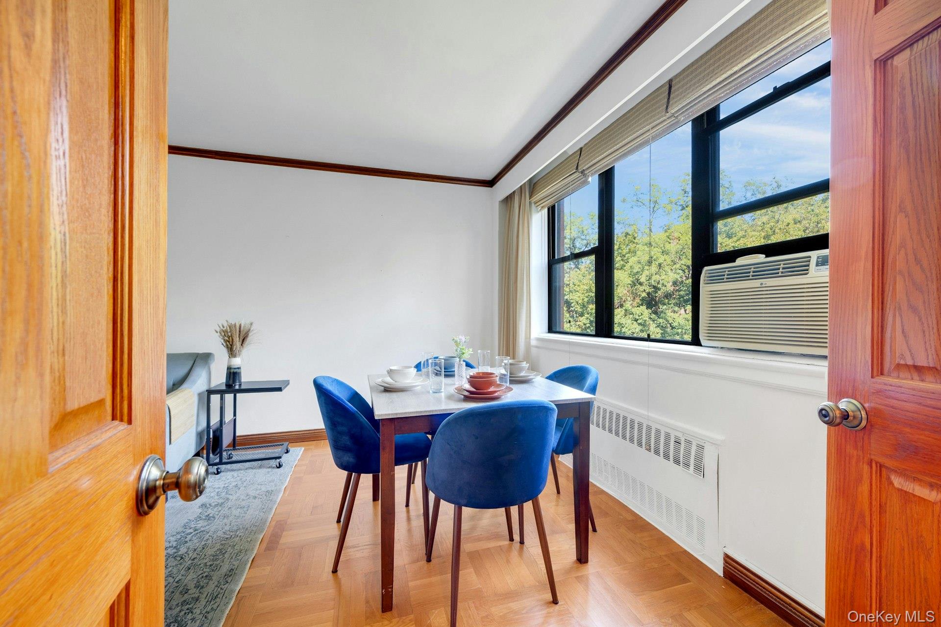 735 Kappock Street 8f Property Photo 15