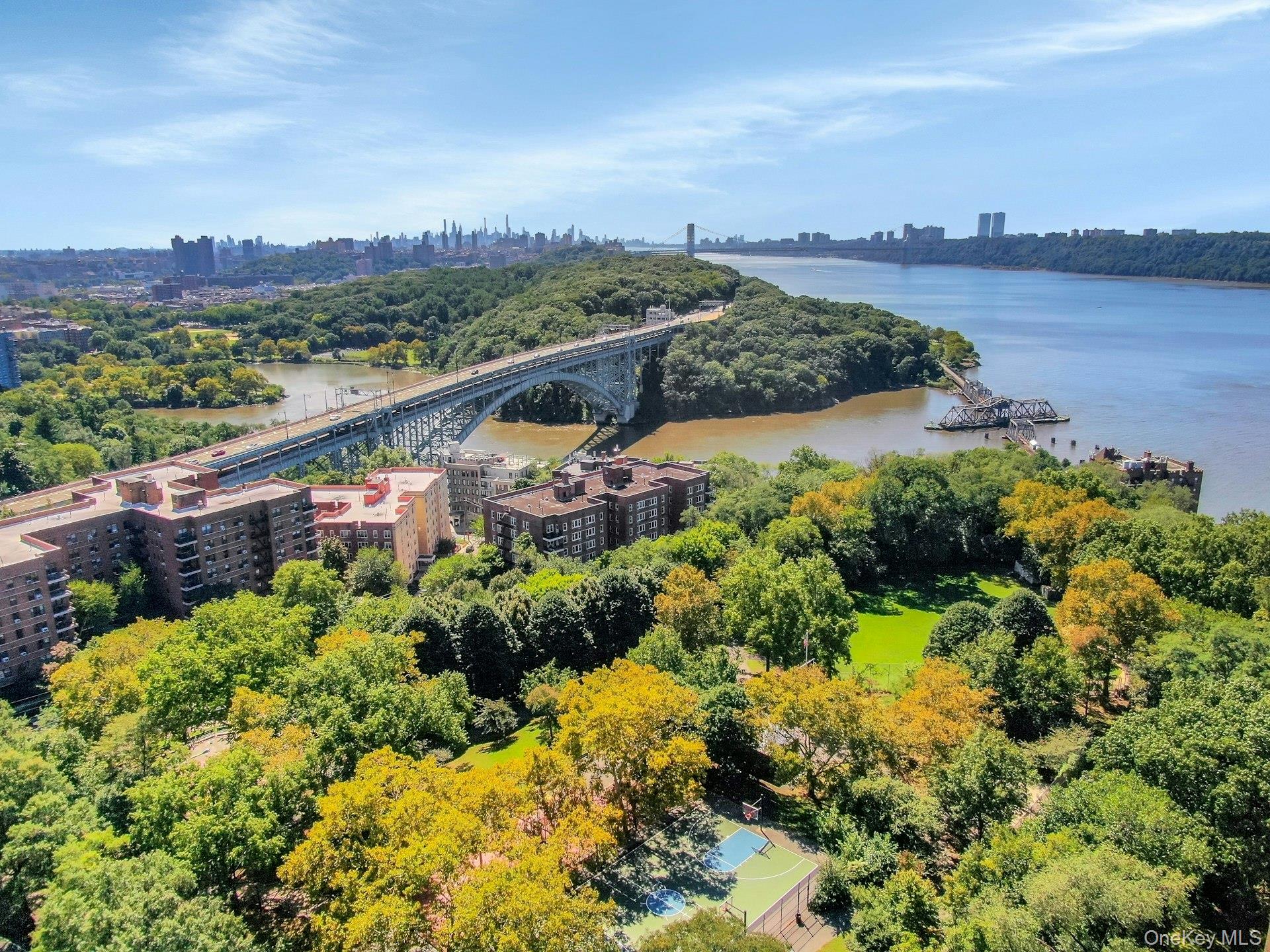 735 Kappock Street 8f Property Photo 34