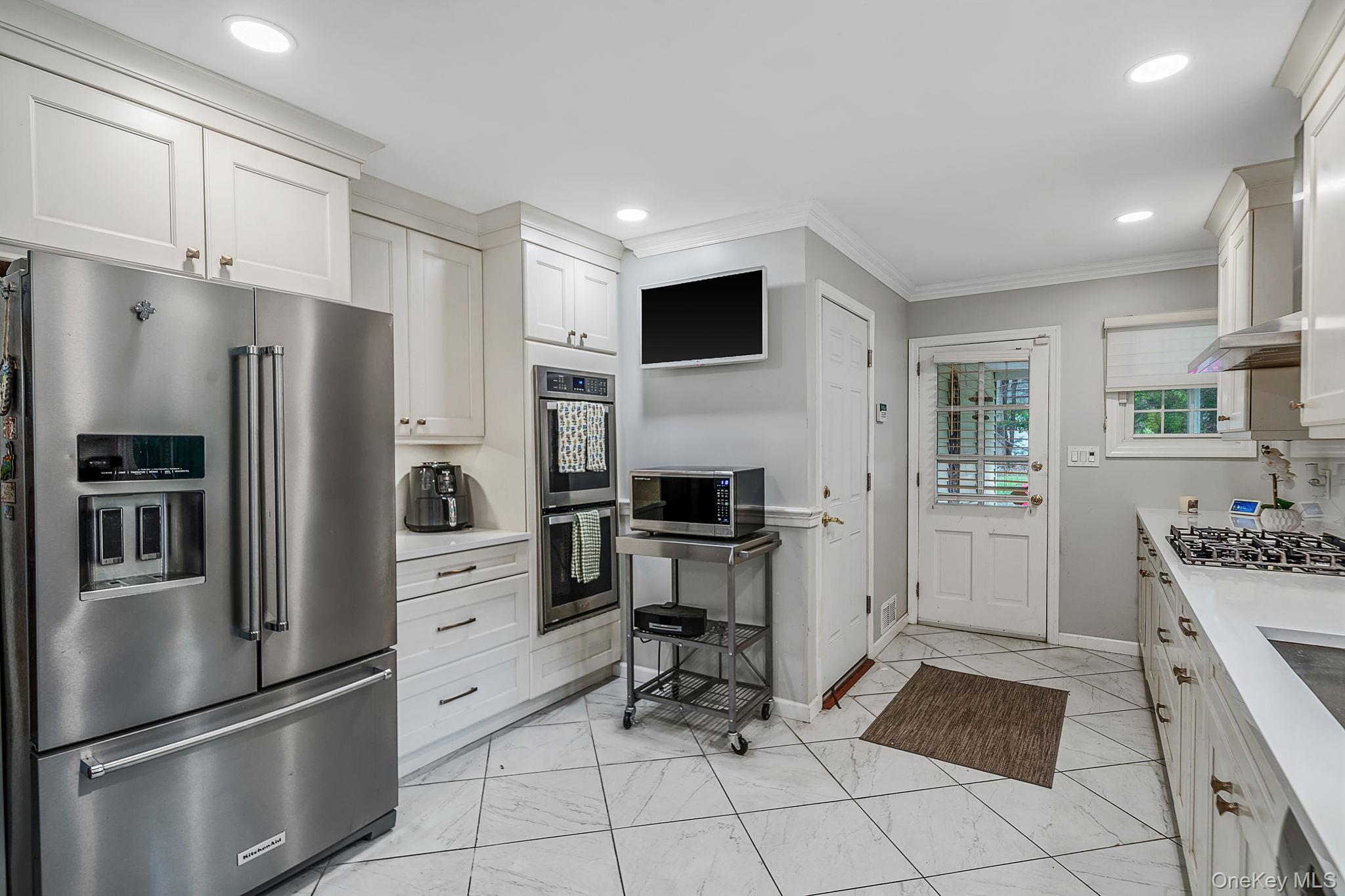 15 Cliff Road Property Photo 11