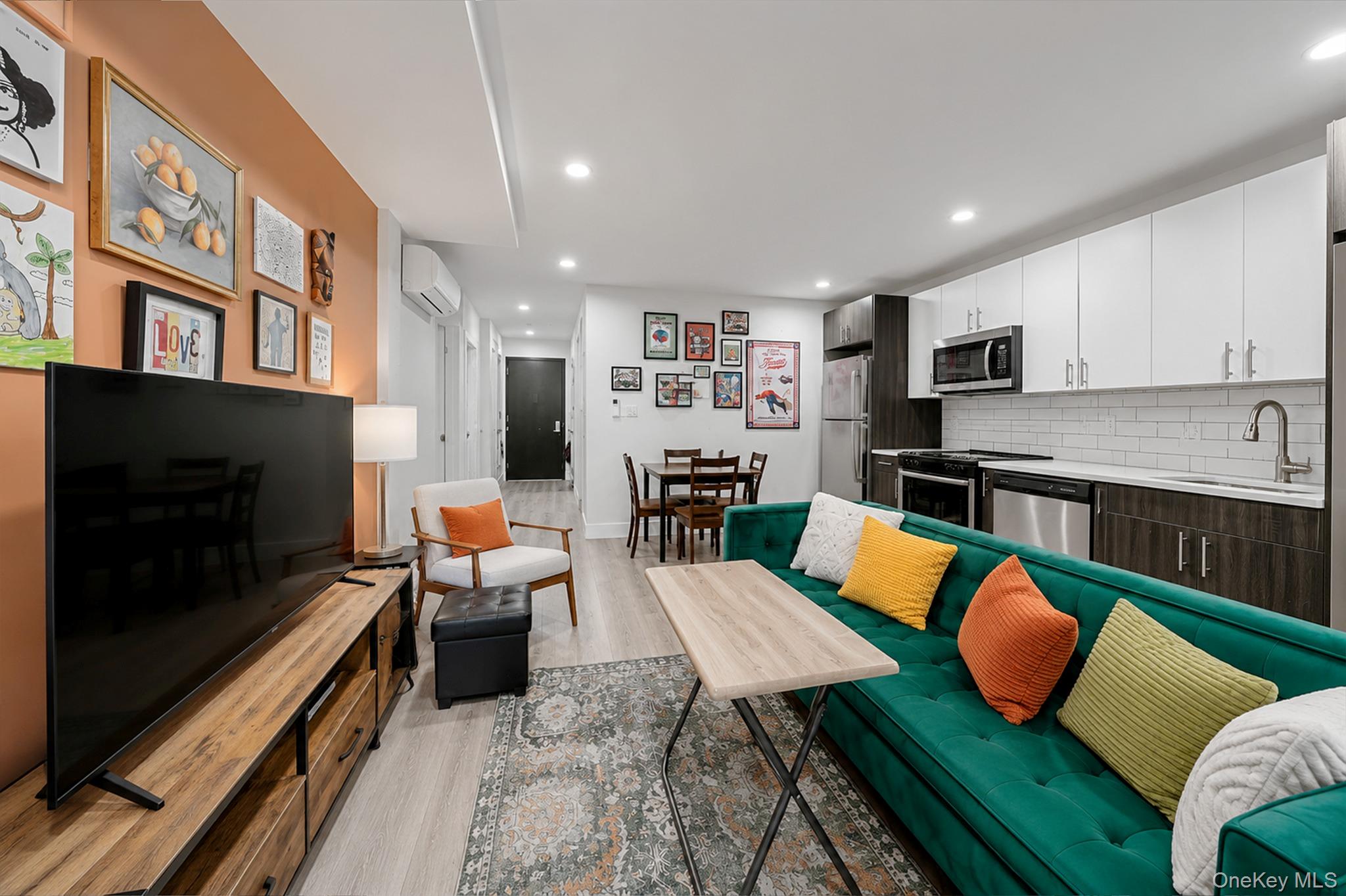76 Rockaway Avenue Property Photo 8
