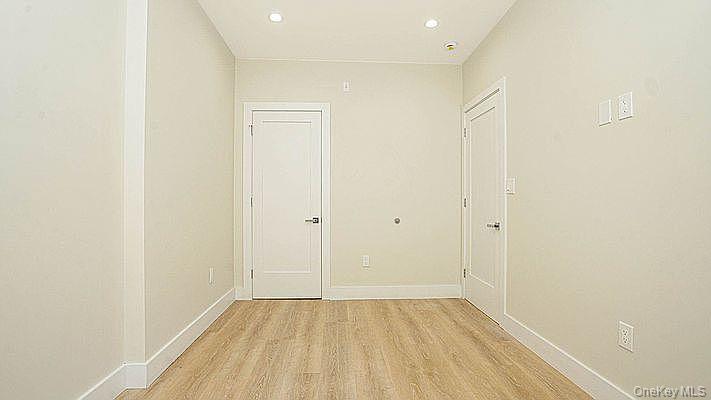 76 Rockaway Avenue Property Photo 39