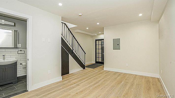 76 Rockaway Avenue Property Photo 43