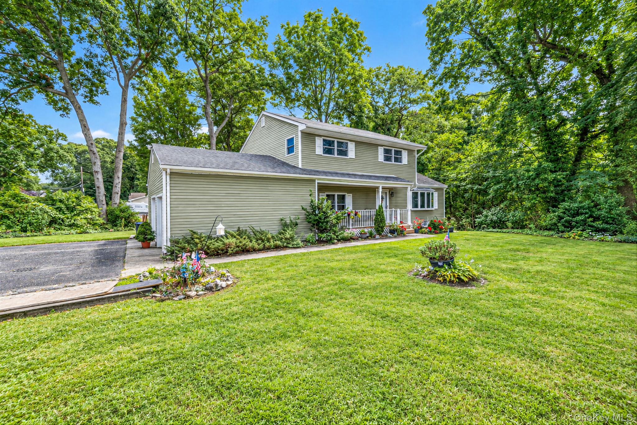 1195 Stony Brook Road Property Photo 3