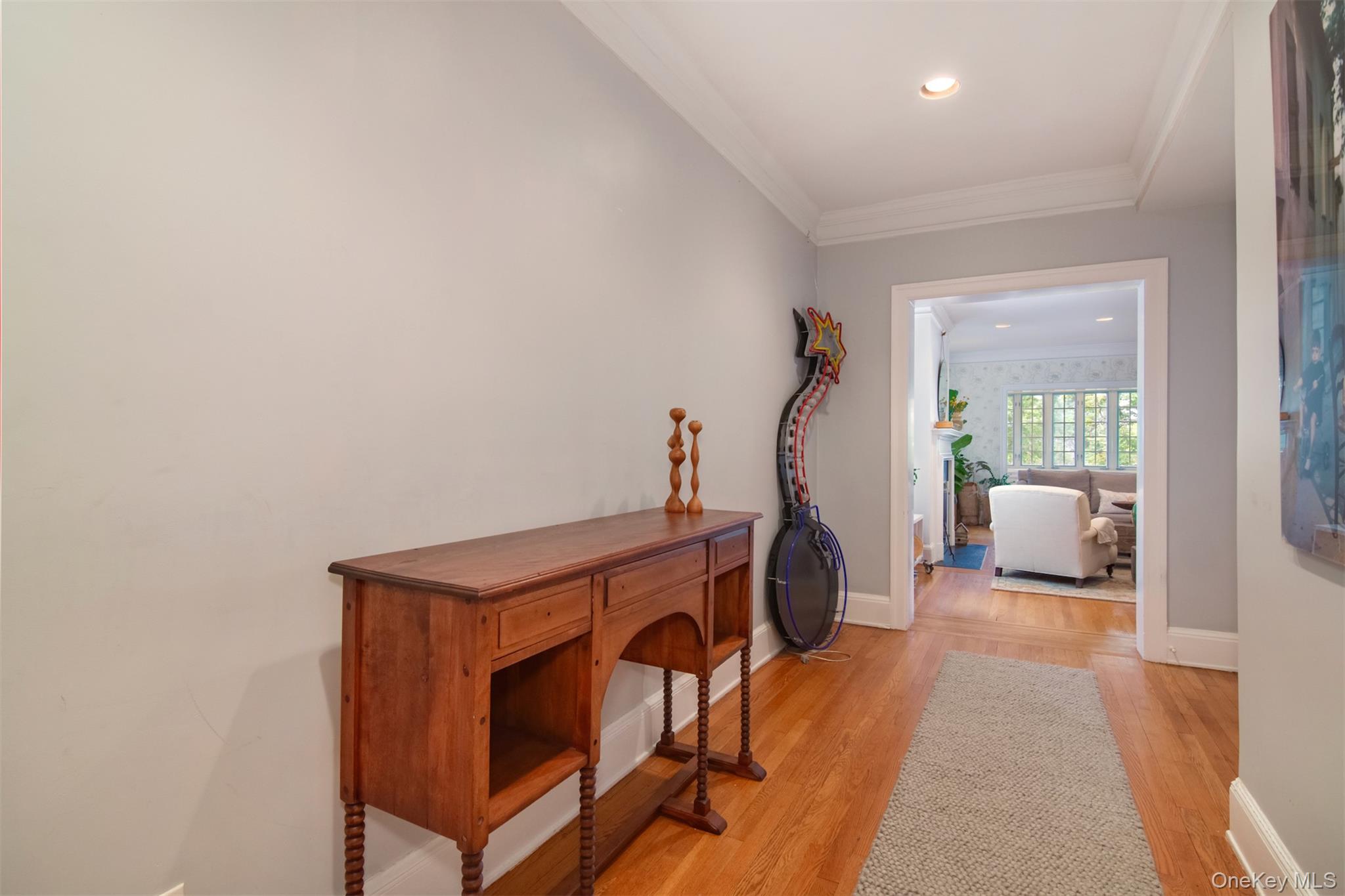 1 Park Lane 3a Property Photo 3