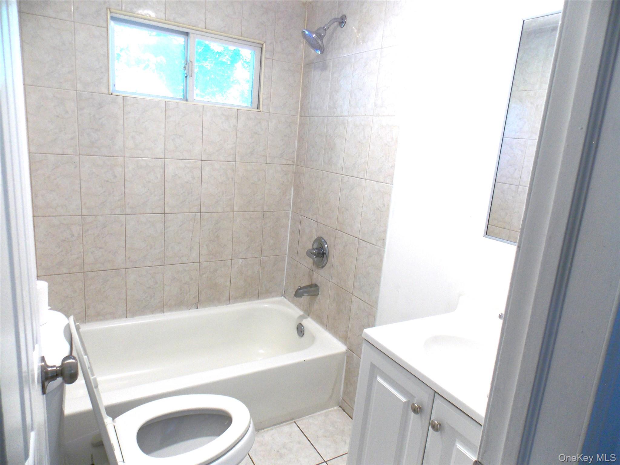 173 Ferndale Boulevard Property Photo 8
