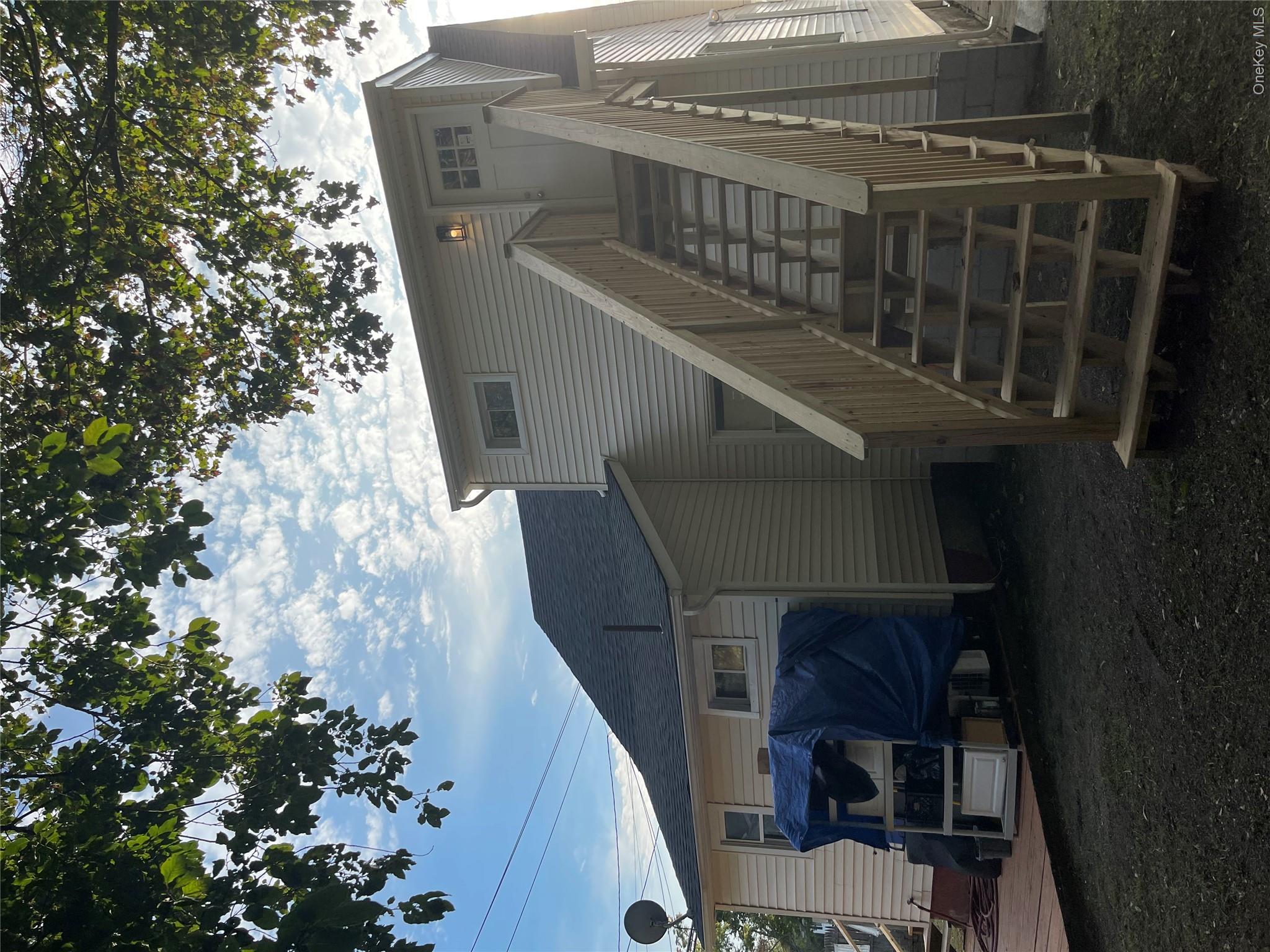 173 Ferndale Boulevard Property Photo 20