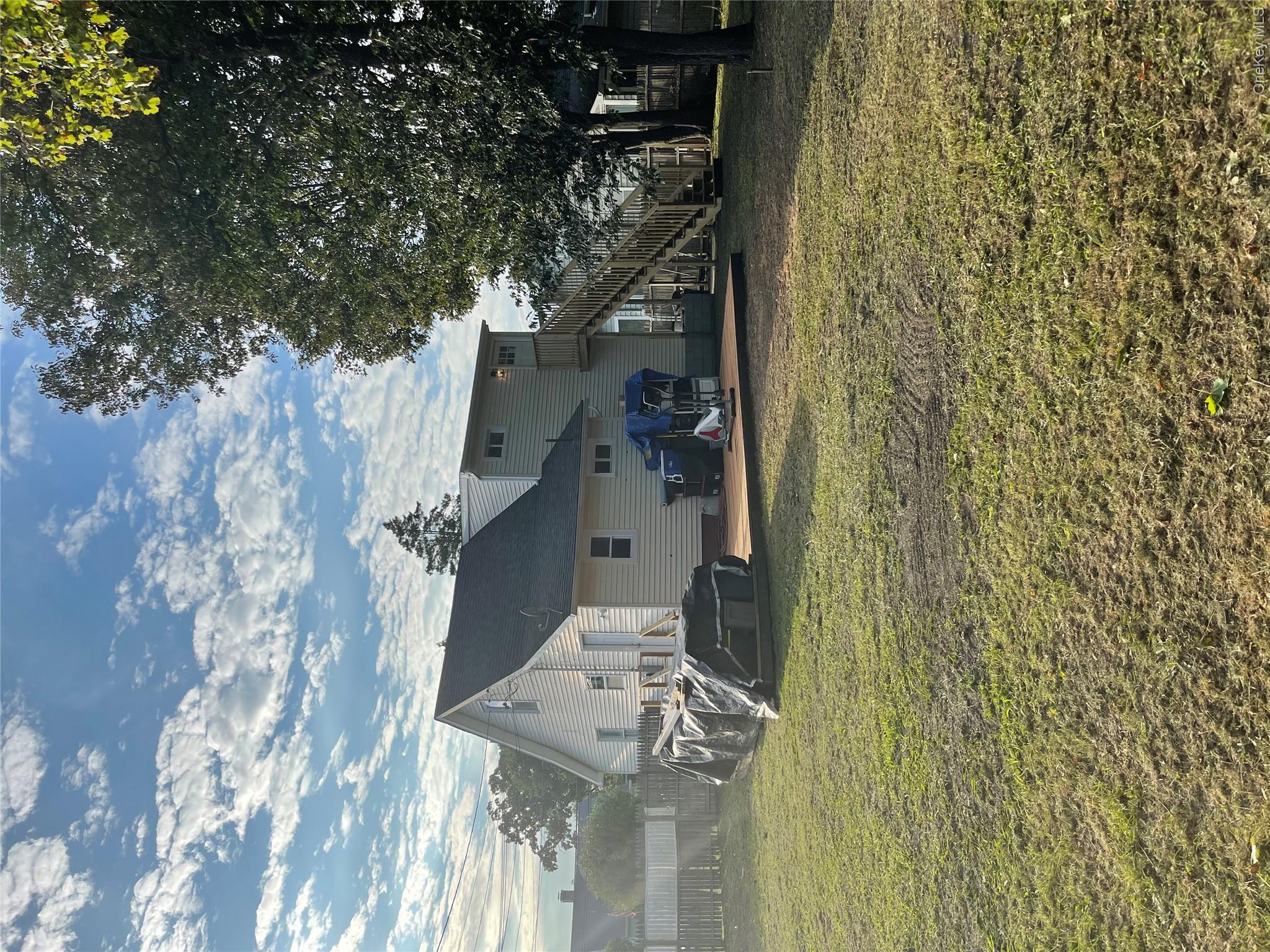 173 Ferndale Boulevard Property Photo 21