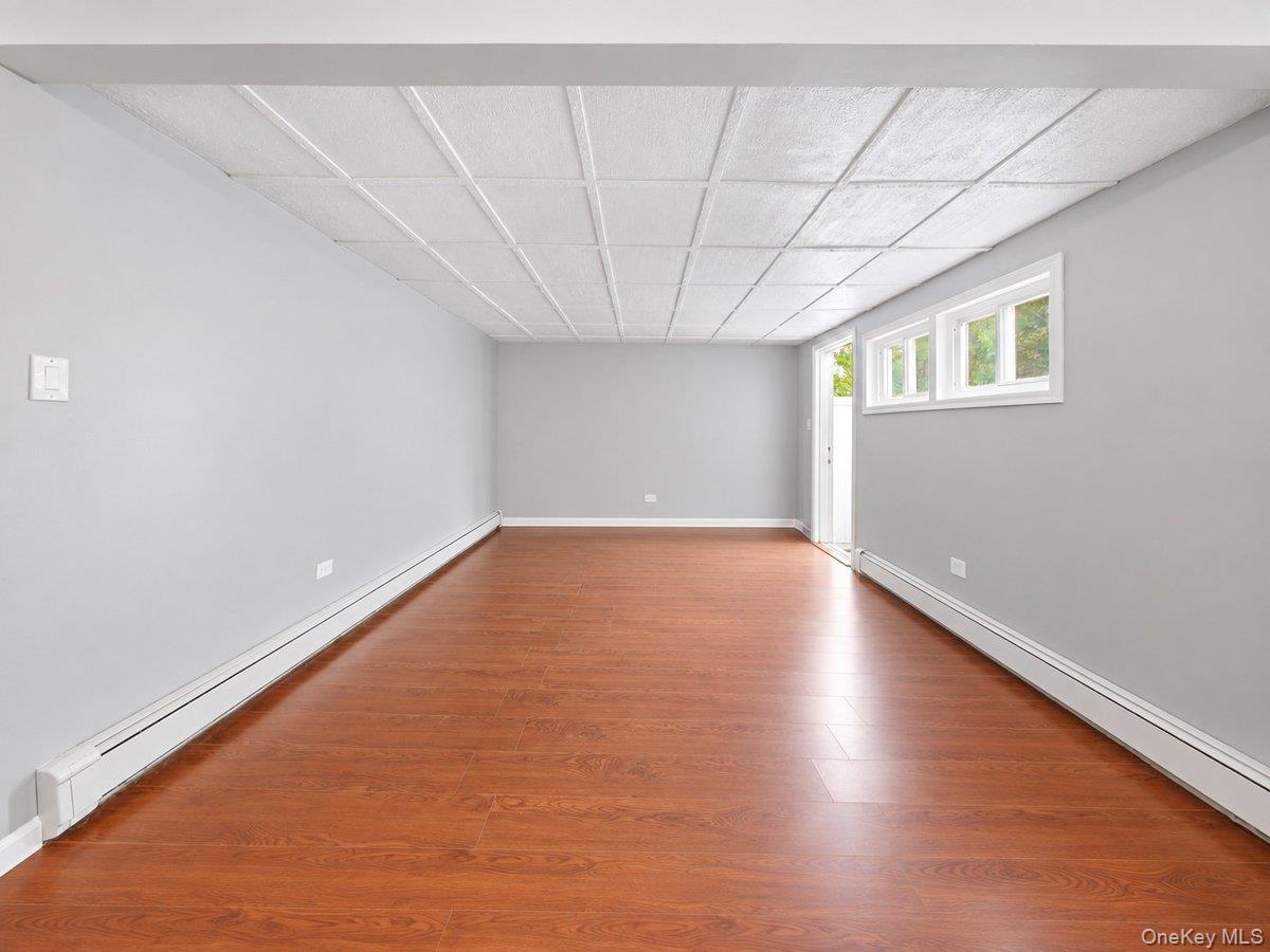 140 Whitman Road Property Photo 8