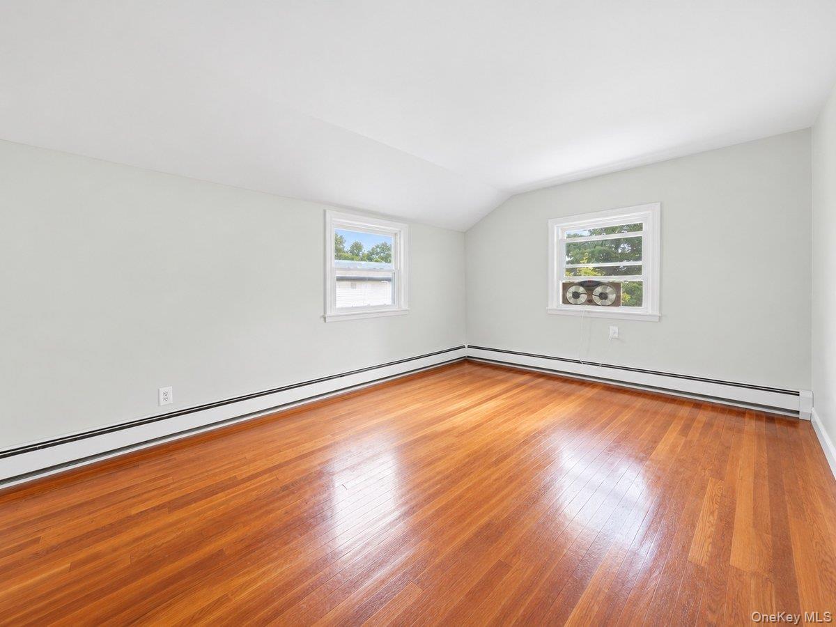 140 Whitman Road Property Photo 12