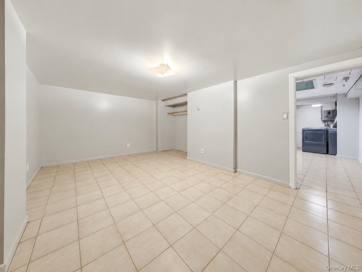 140 Whitman Road Property Photo 17