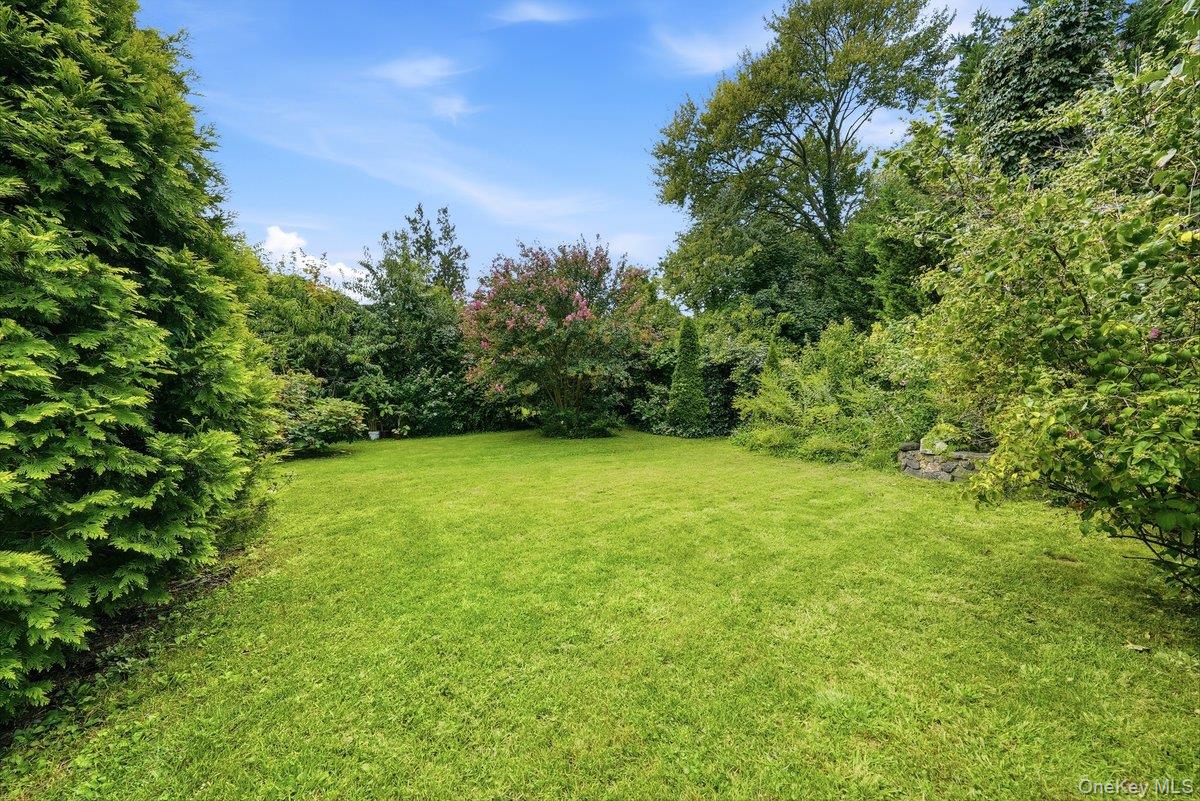 140 Whitman Road Property Photo 22