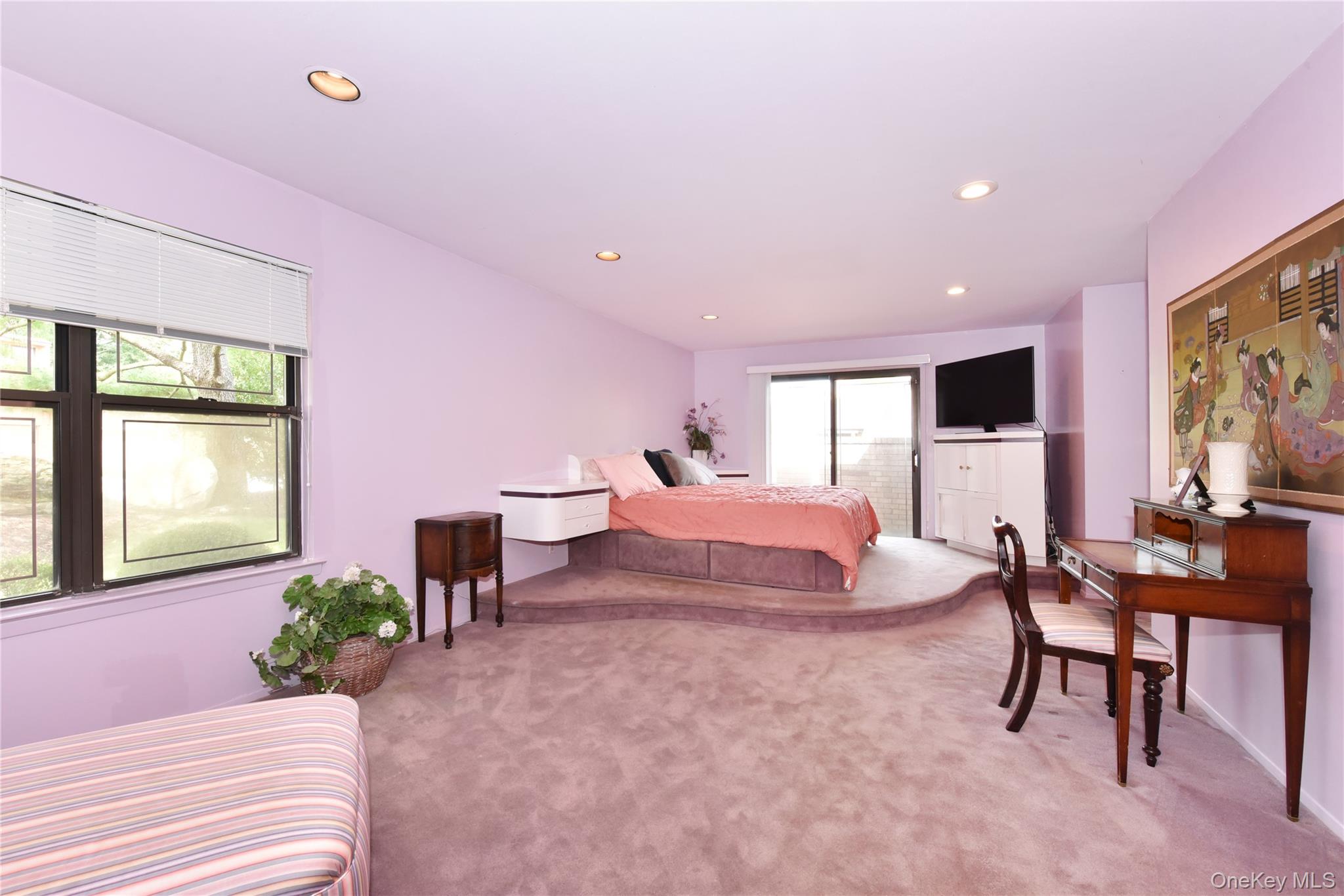 19 Woodcrest Drive Property Photo 26