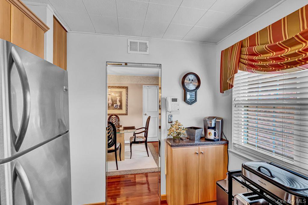 309 Mariners Way Property Photo 8