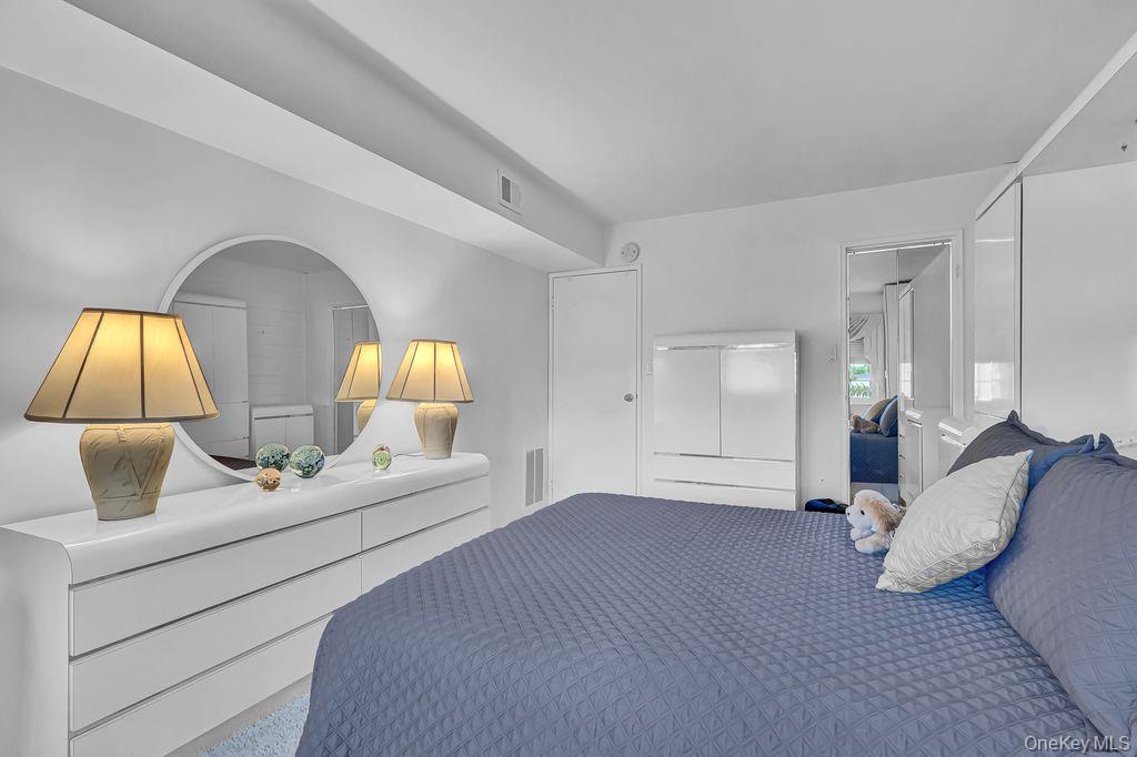 309 Mariners Way Property Photo 10