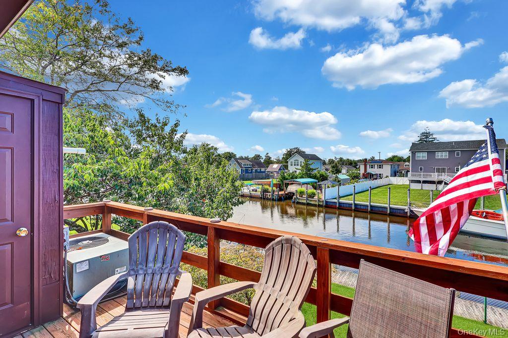 309 Mariners Way Property Photo 14