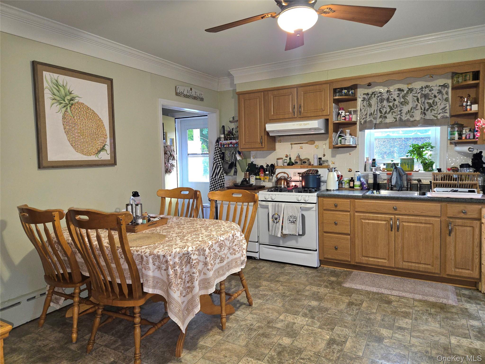96 Trafalgar Drive Property Photo 12