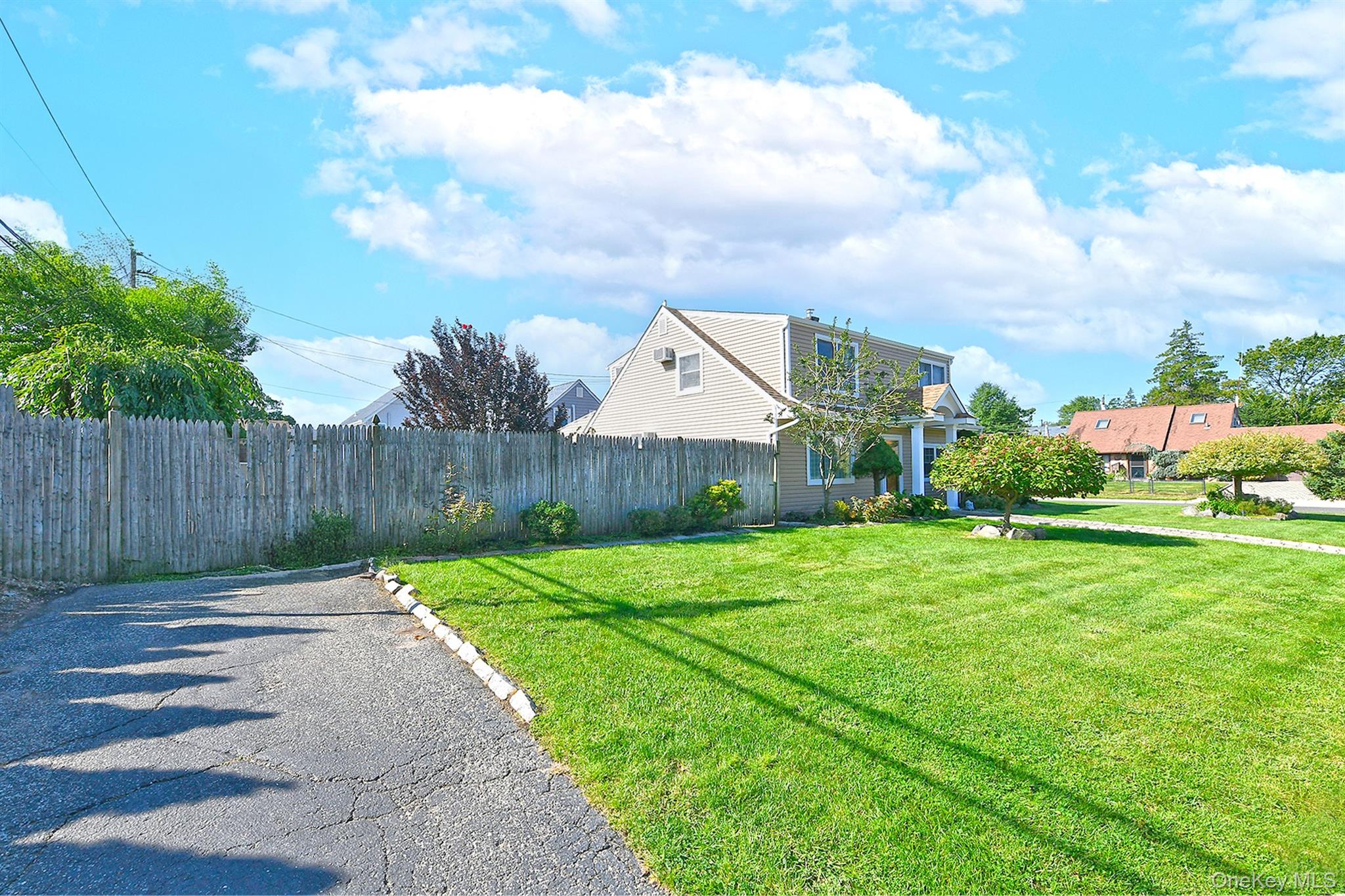 2 Cooper Lane Property Photo 3