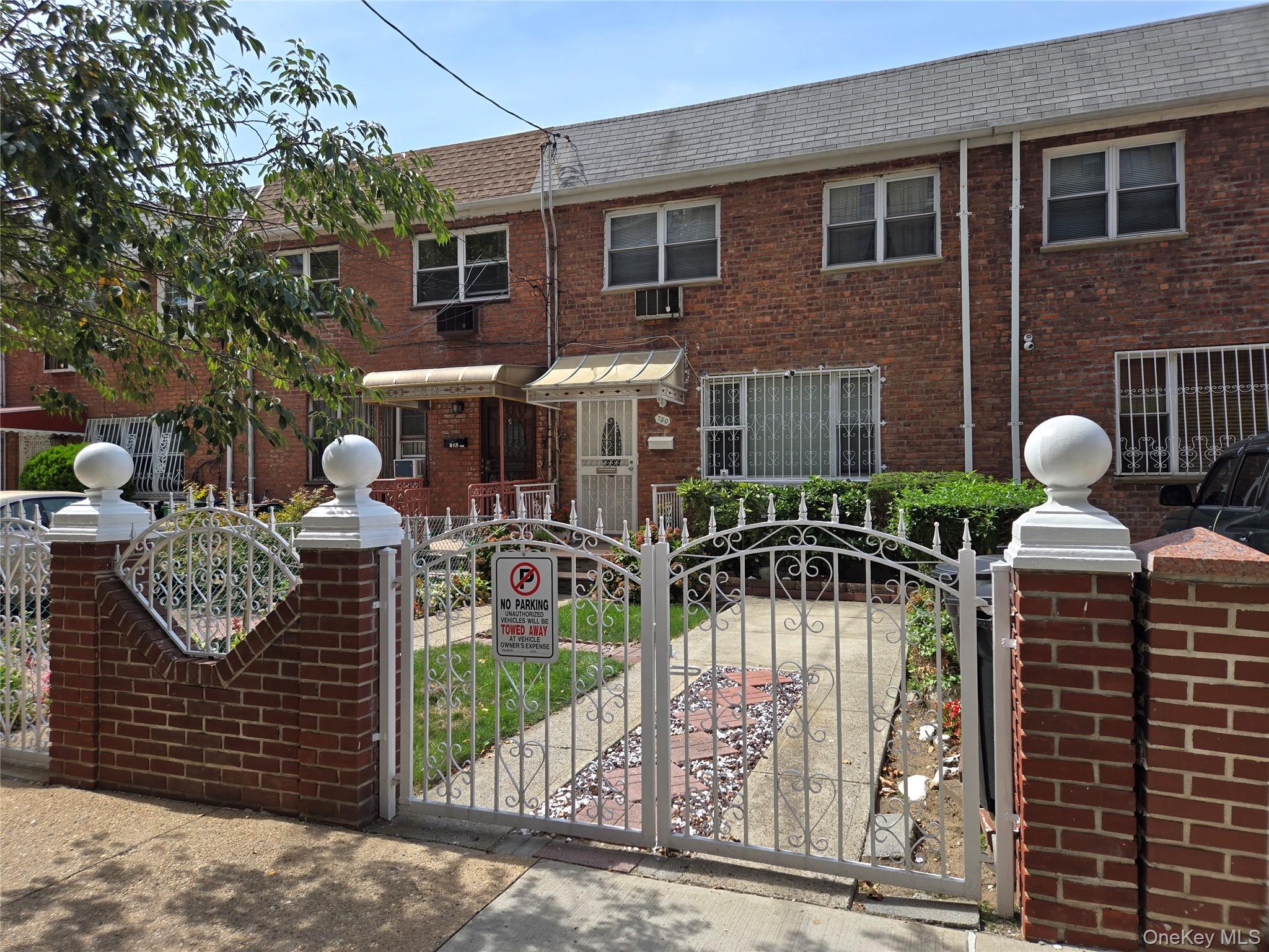 730 Lincoln Avenue Property Photo 1