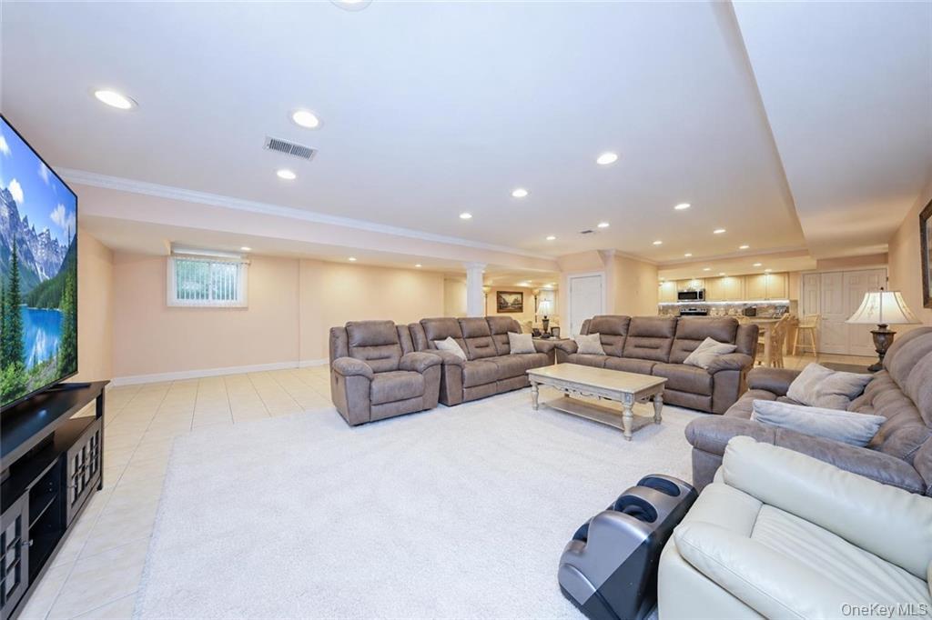 78 Eleanor Street Property Photo 36