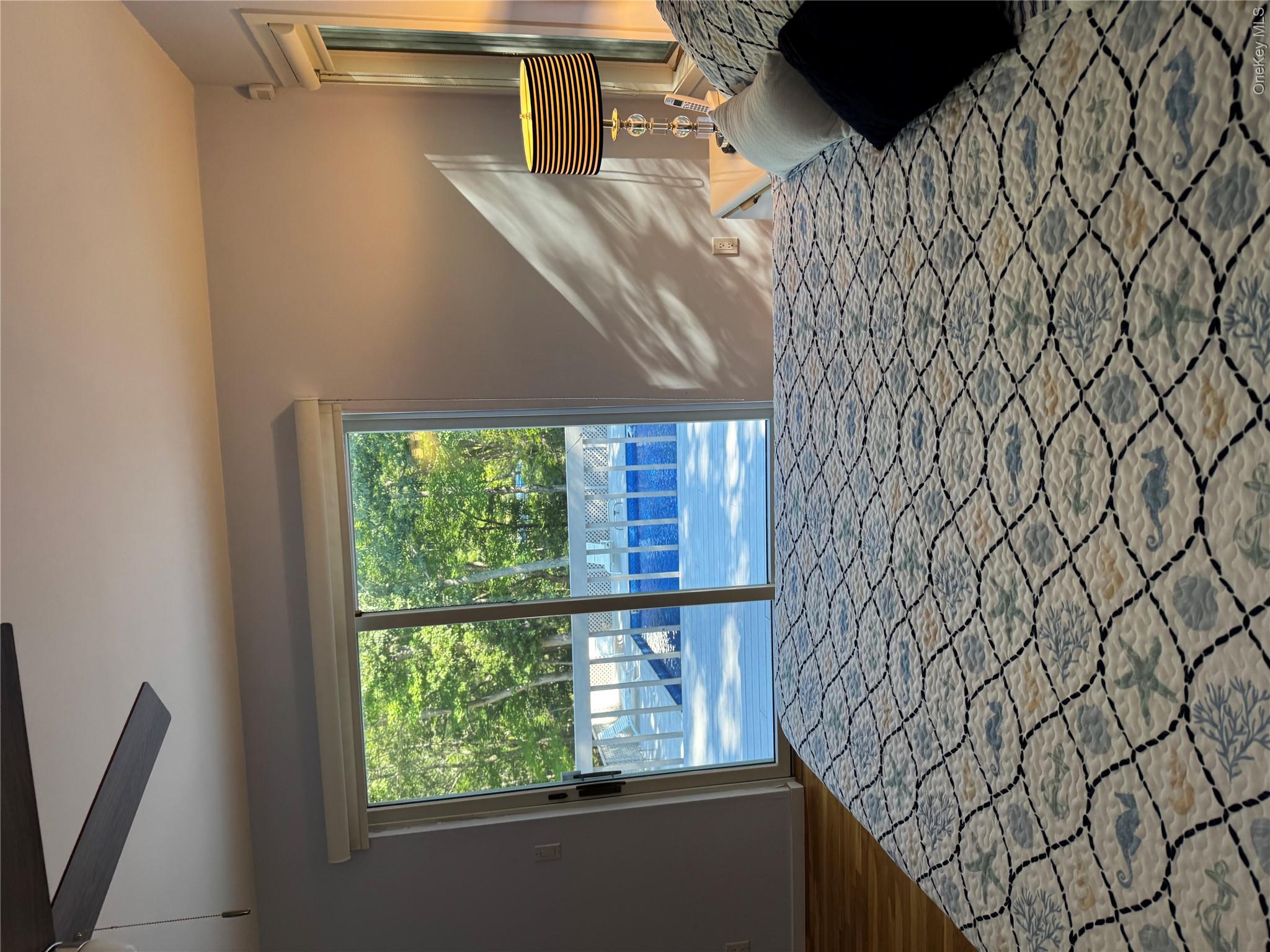 2 Little Court Property Photo 11