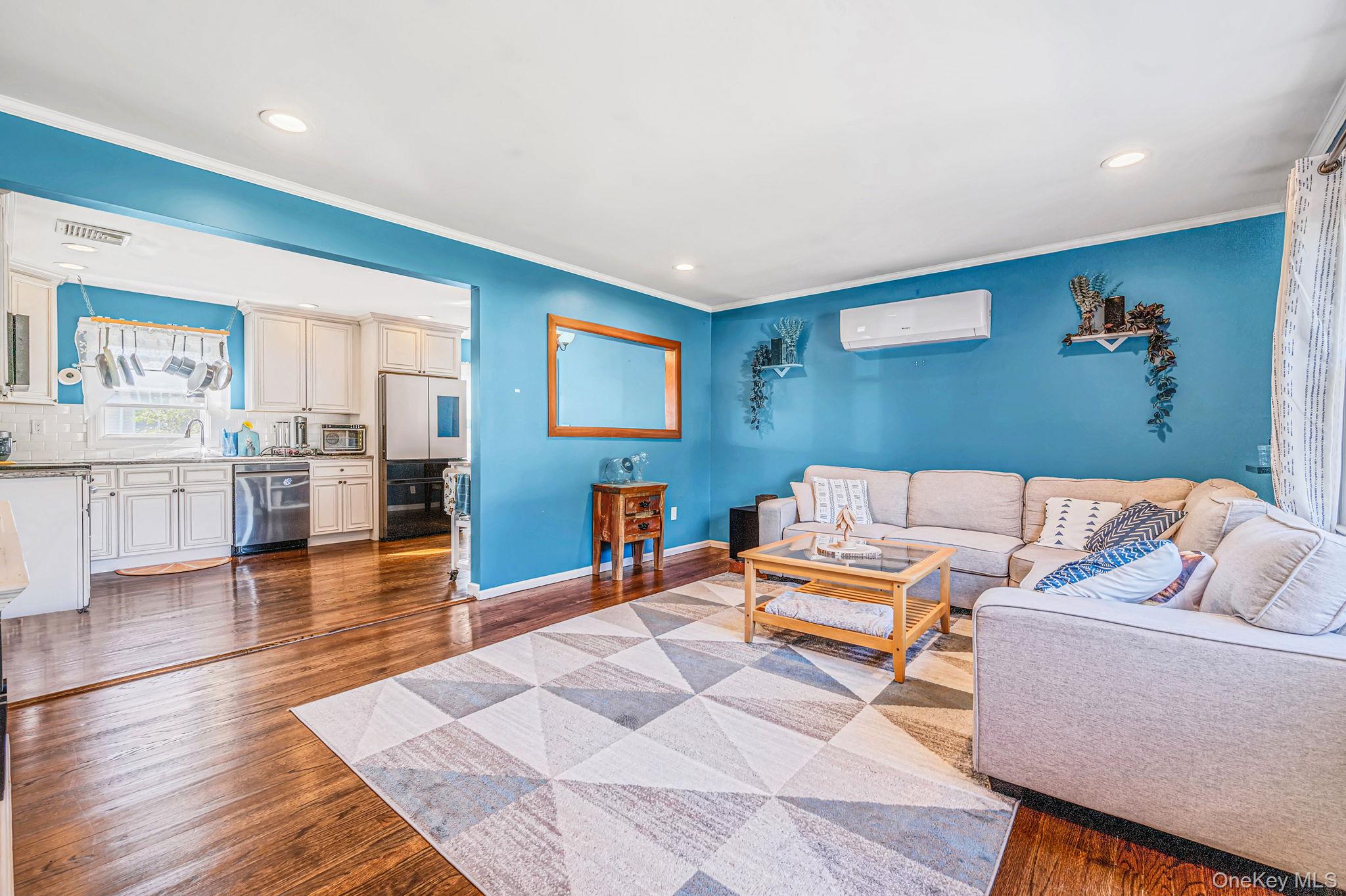 1477 6th Street Property Photo 4