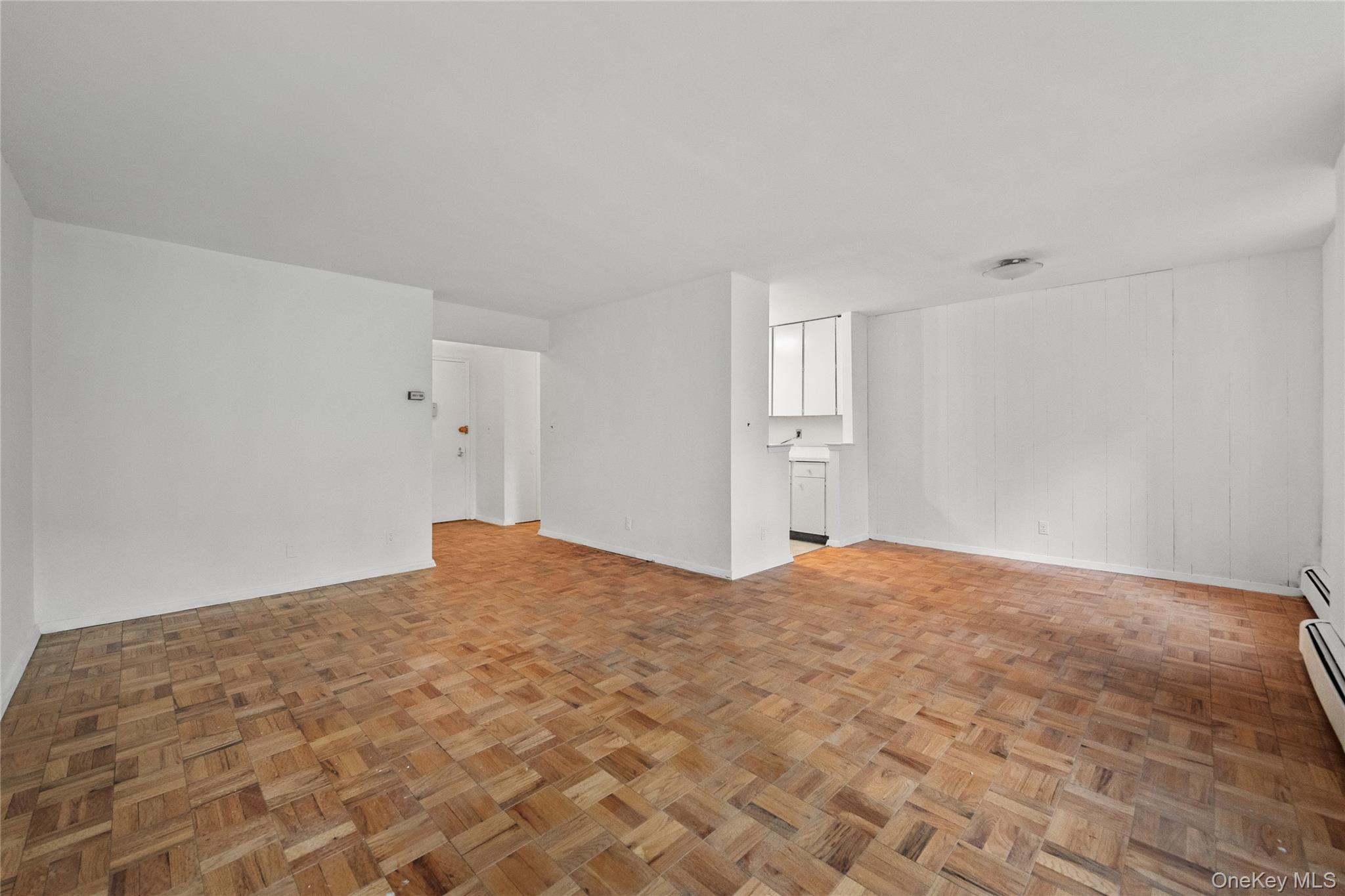 119 E Hartsdale Avenue 2l Property Photo 3