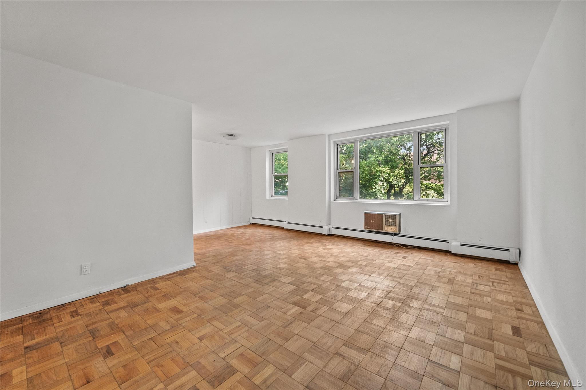 119 E Hartsdale Avenue 2l Property Photo 4