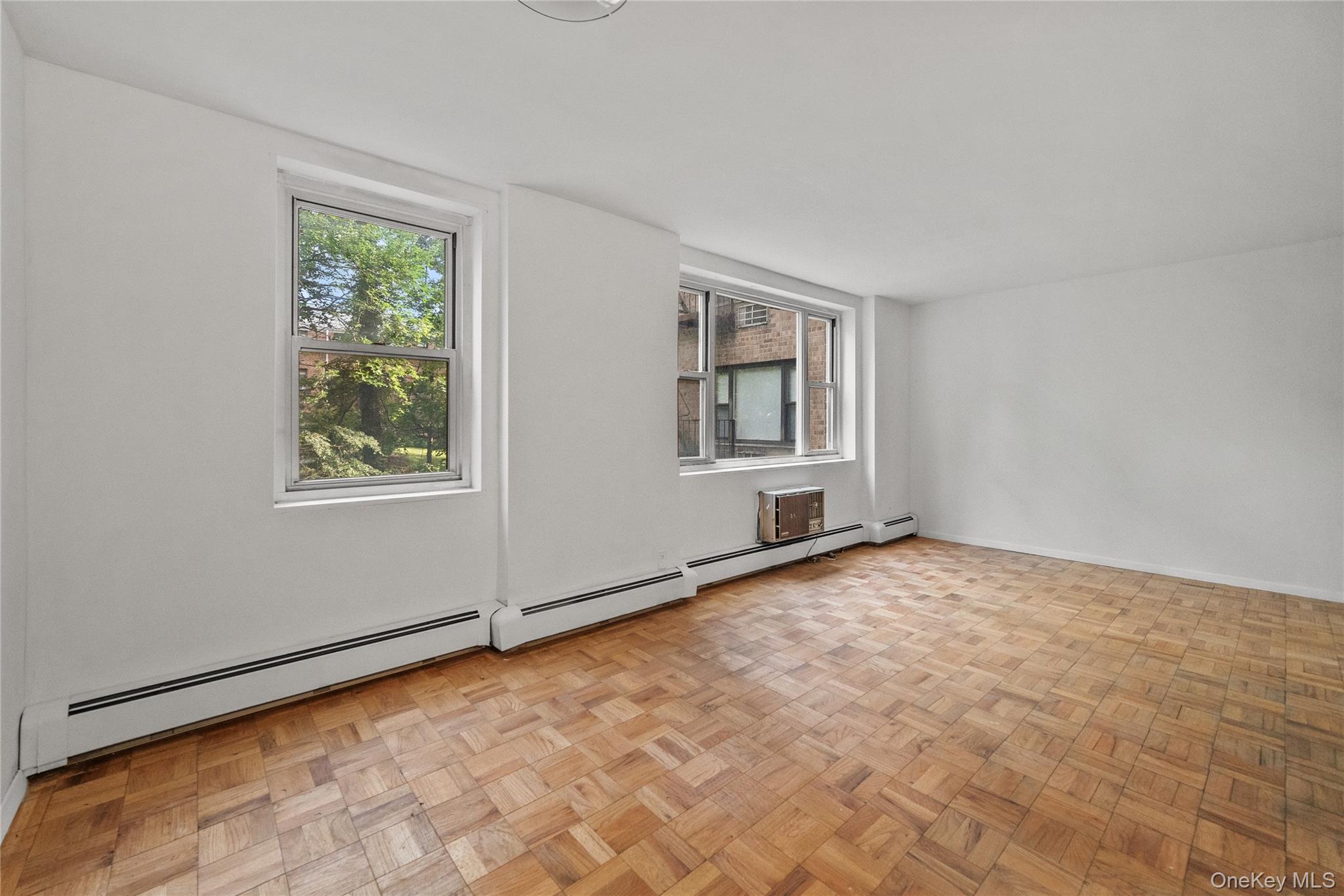 119 E Hartsdale Avenue 2l Property Photo 5