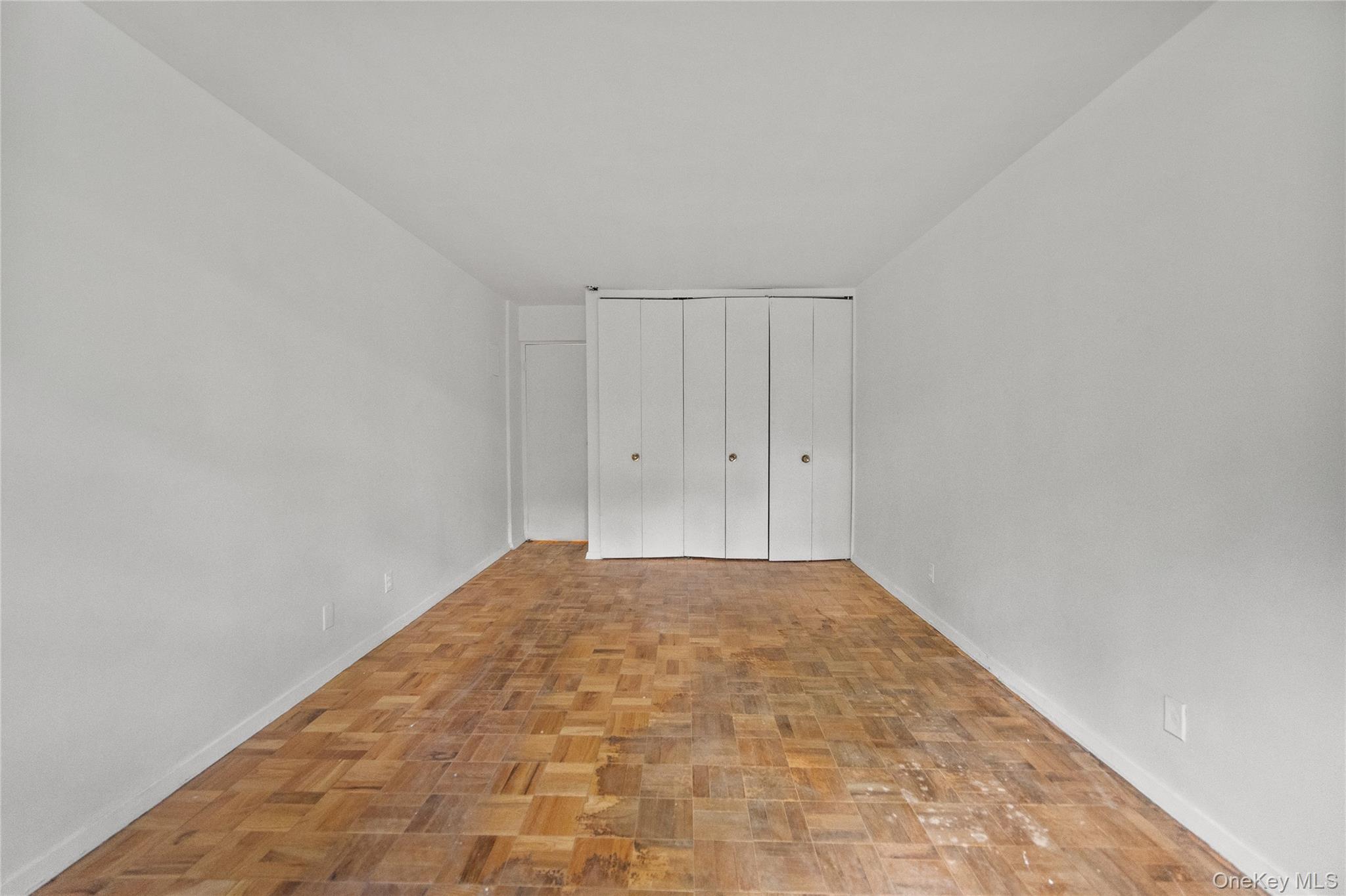 119 E Hartsdale Avenue 2l Property Photo 13