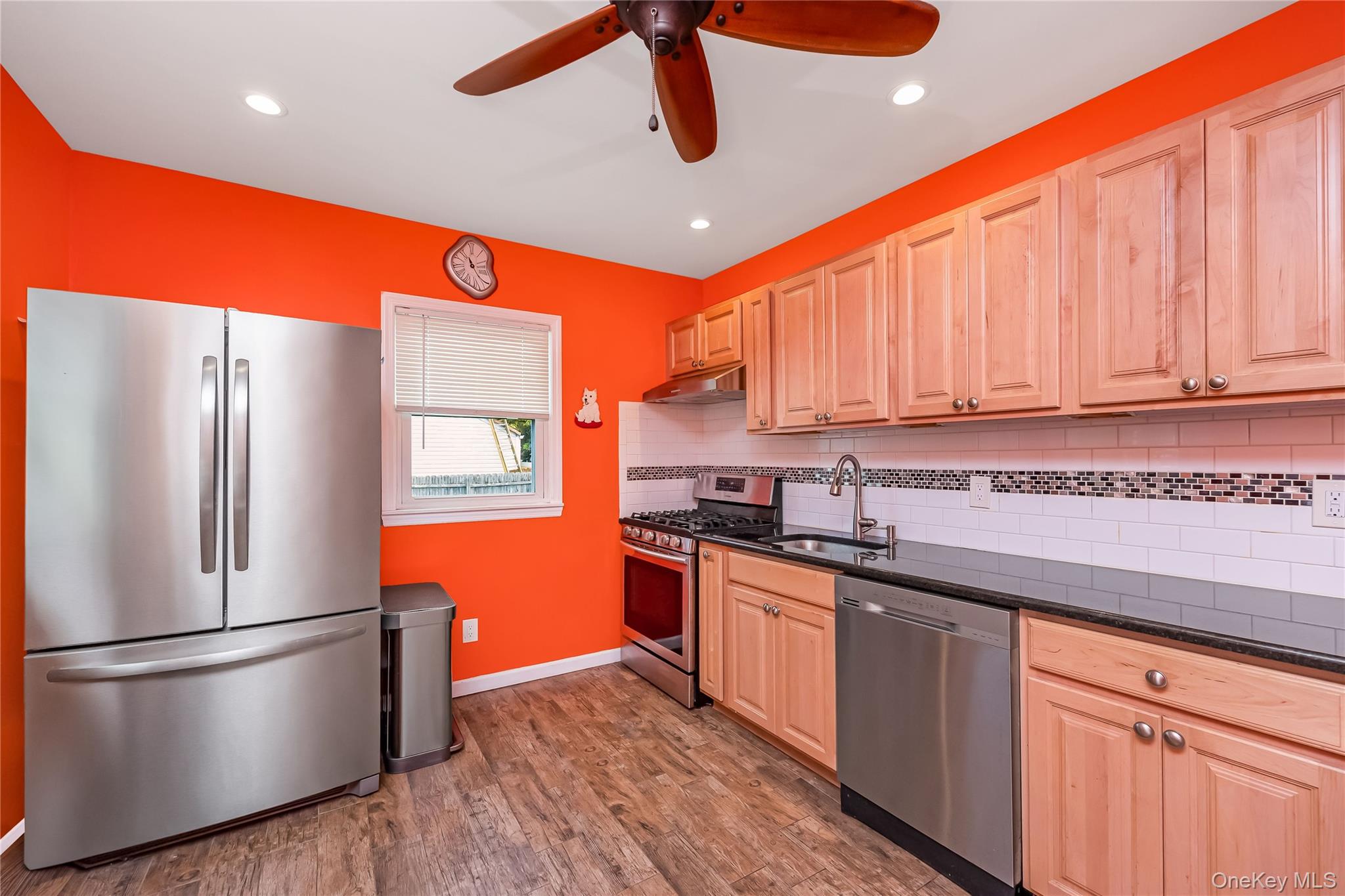 19 Rainbow Lane Property Photo 22