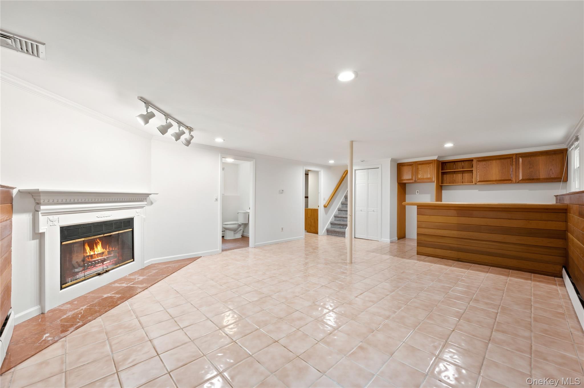 6 Hillside Terrace Property Photo 31