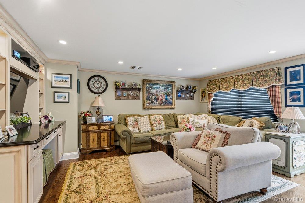 4 Smull Lane Property Photo 12