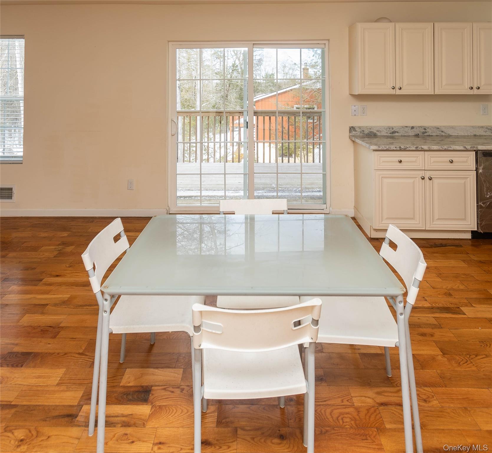 62 Bristol Circle Property Photo 15