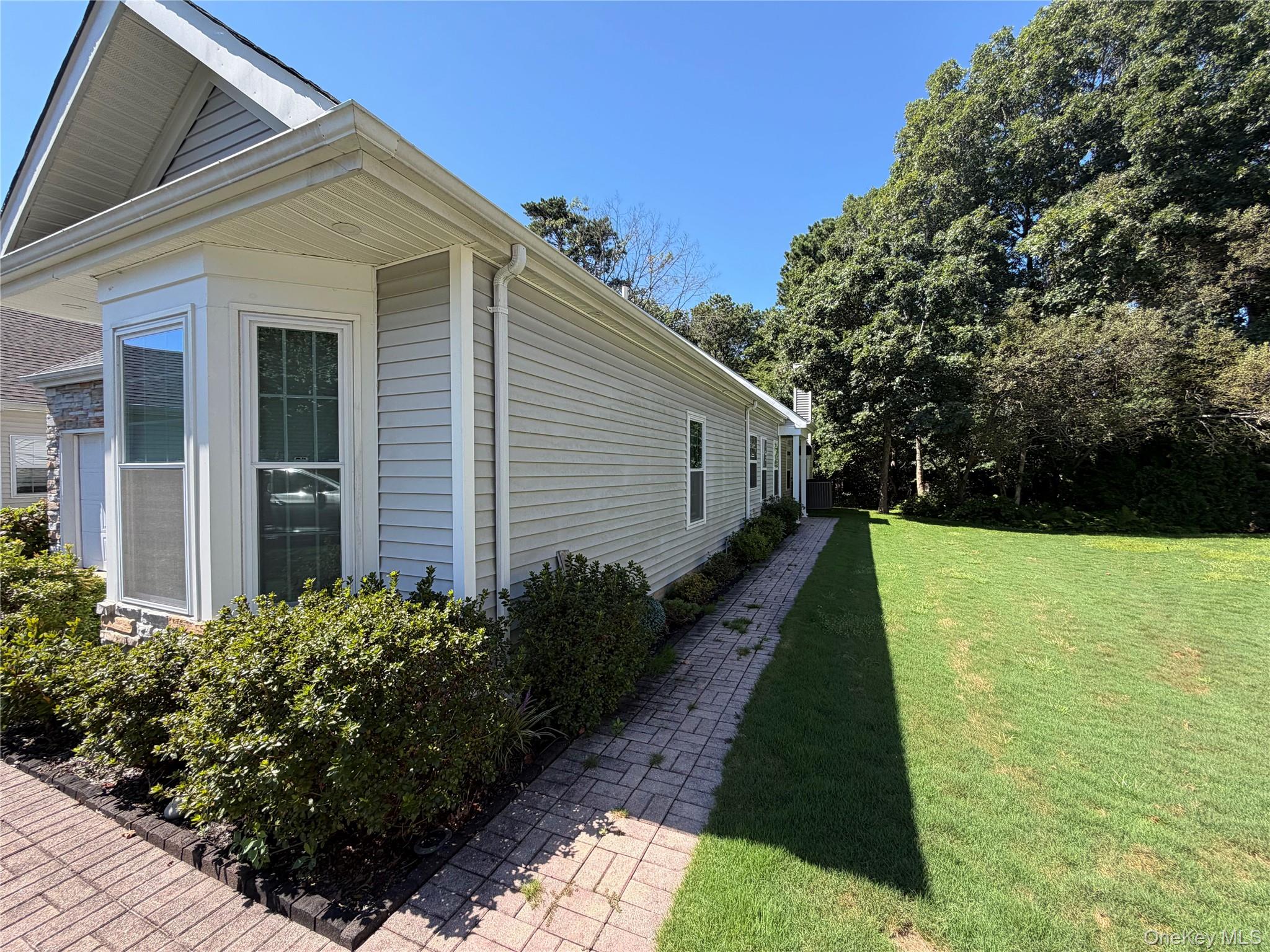 7 Sagaponack Court Property Photo 10
