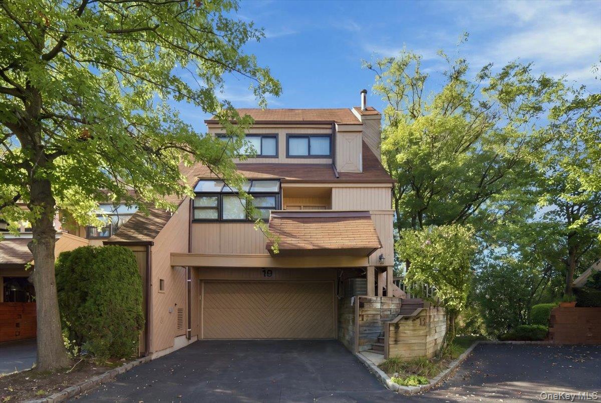 19 John Bean Court Property Photo 1