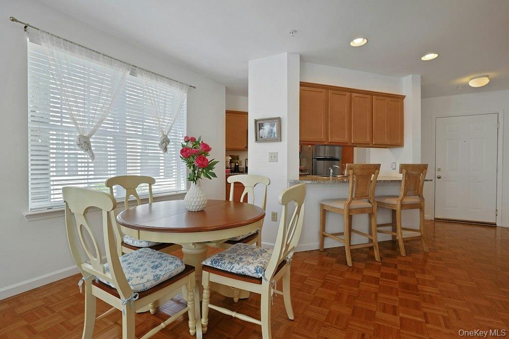207 Sutton Drive 207 Property Photo 8