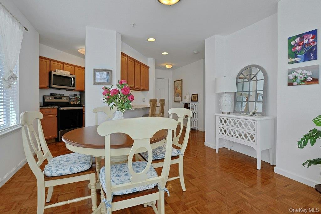 207 Sutton Drive 207 Property Photo 11