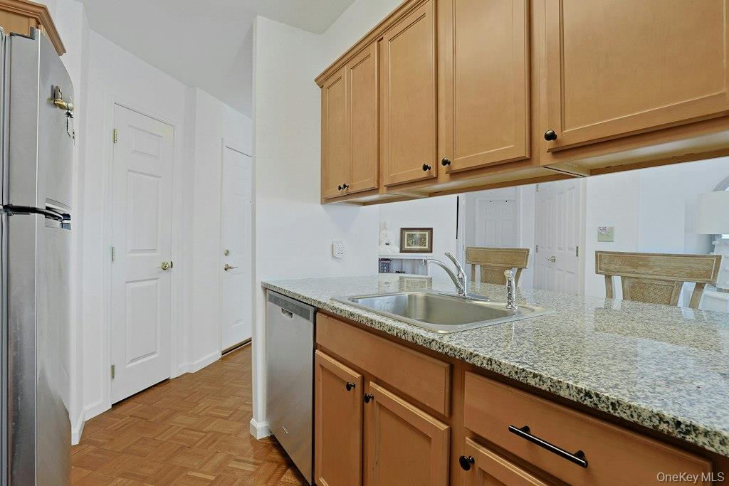 207 Sutton Drive 207 Property Photo 16