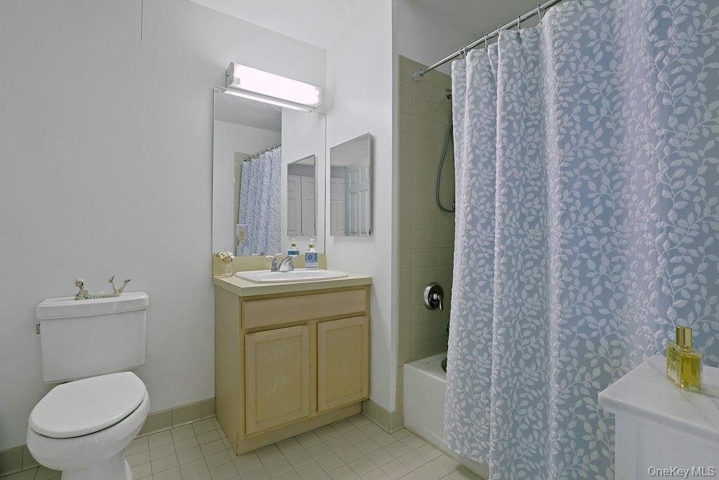 207 Sutton Drive 207 Property Photo 17